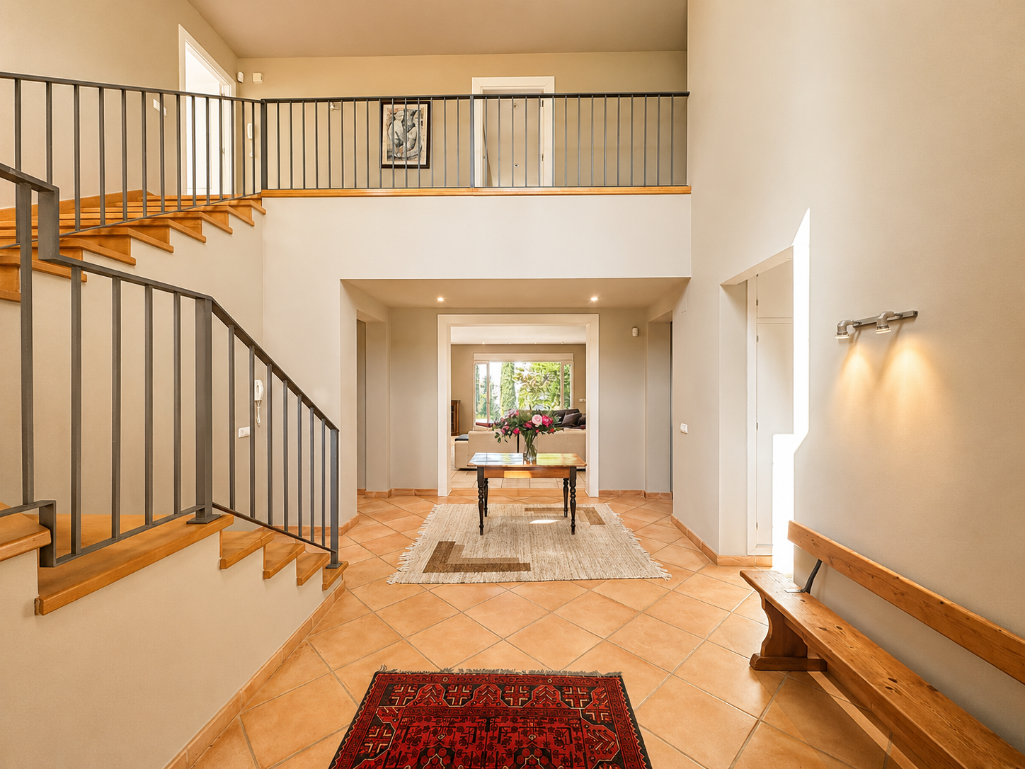 Modern & elegant 5 bedroom villa in La Cerquilla, Nueva Andalucia