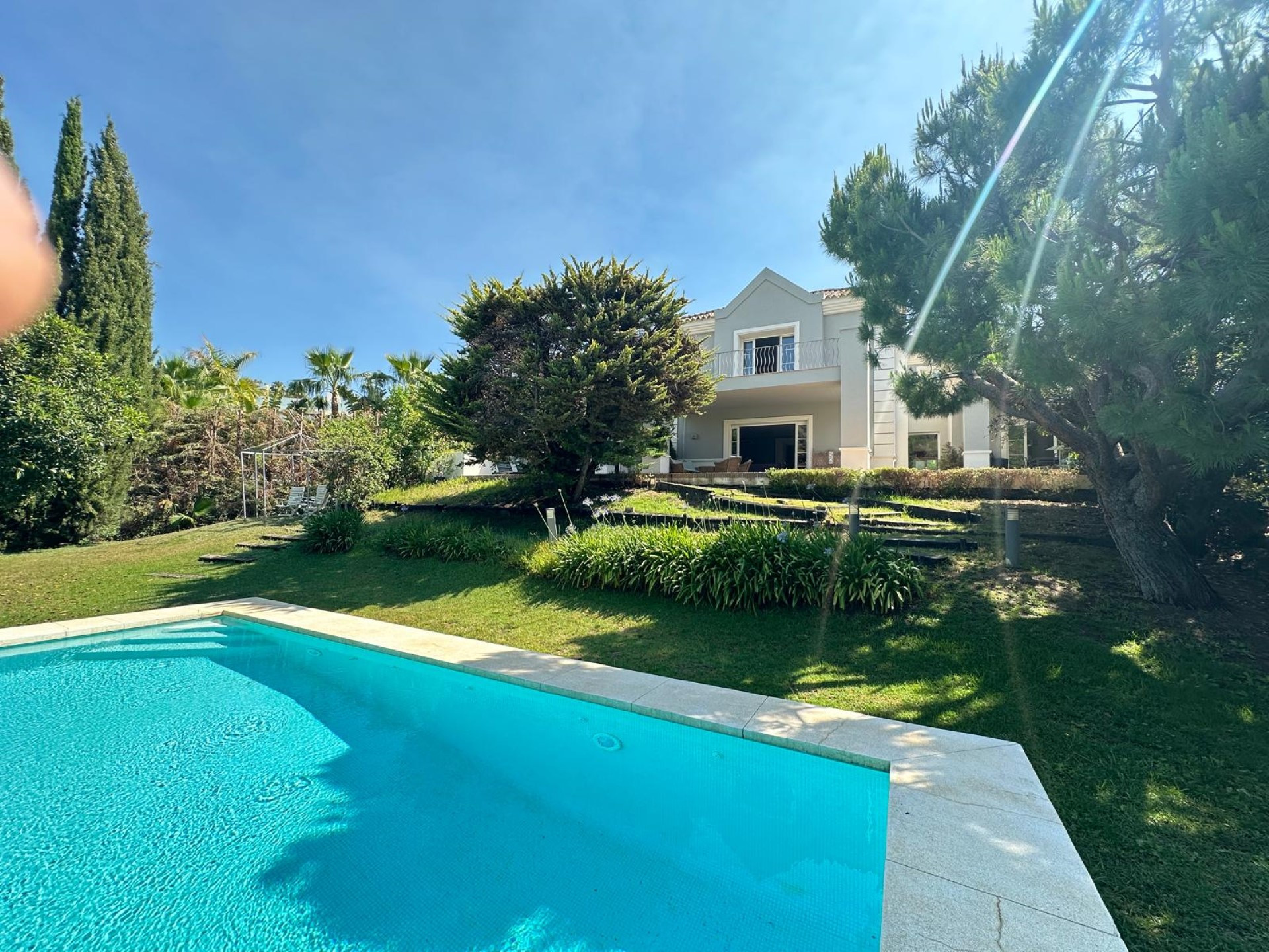 Modern and elegant villa in La Cerquilla, Nueva Andalucia