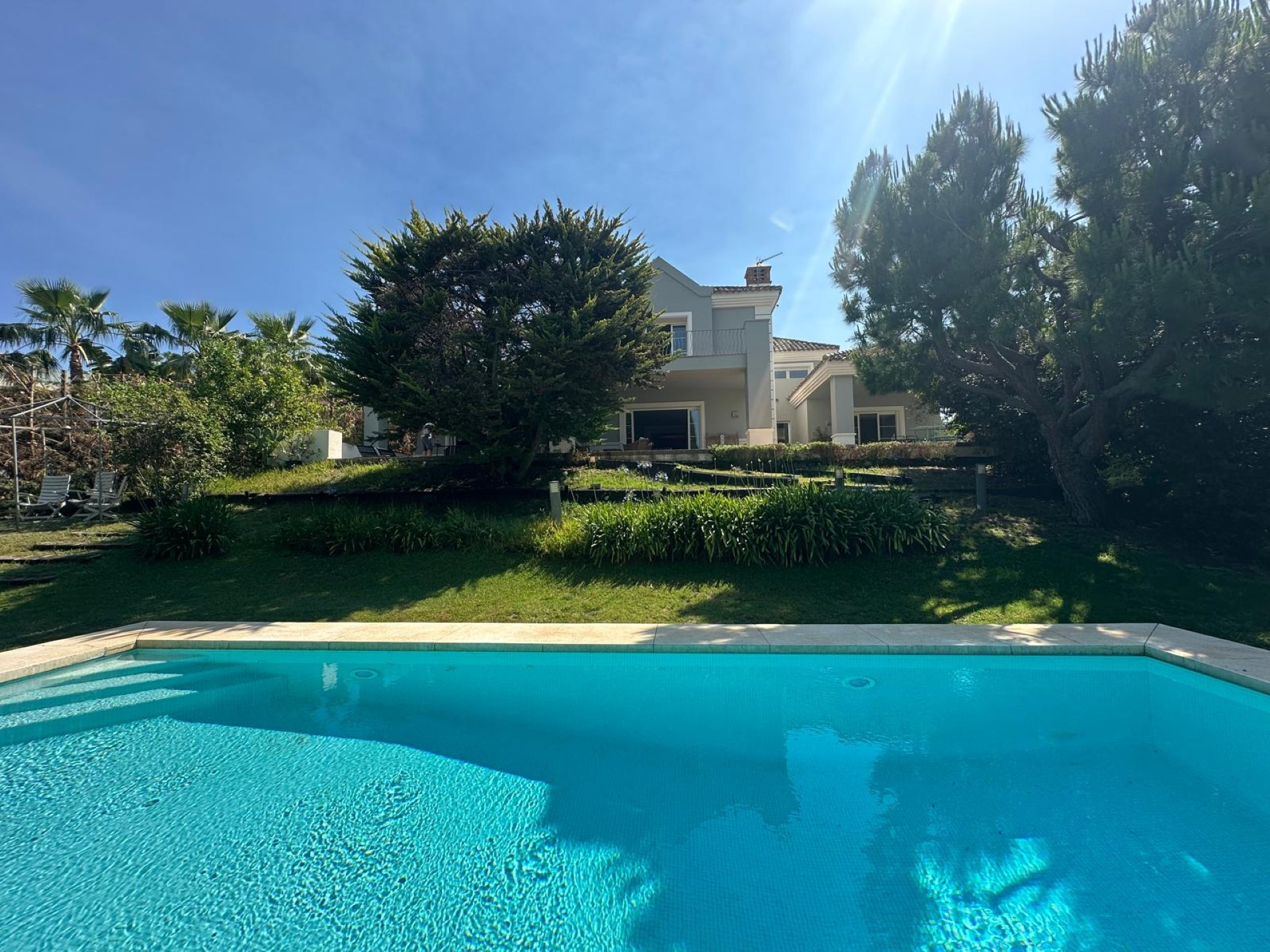 Modern and elegant villa in La Cerquilla, Nueva Andalucia