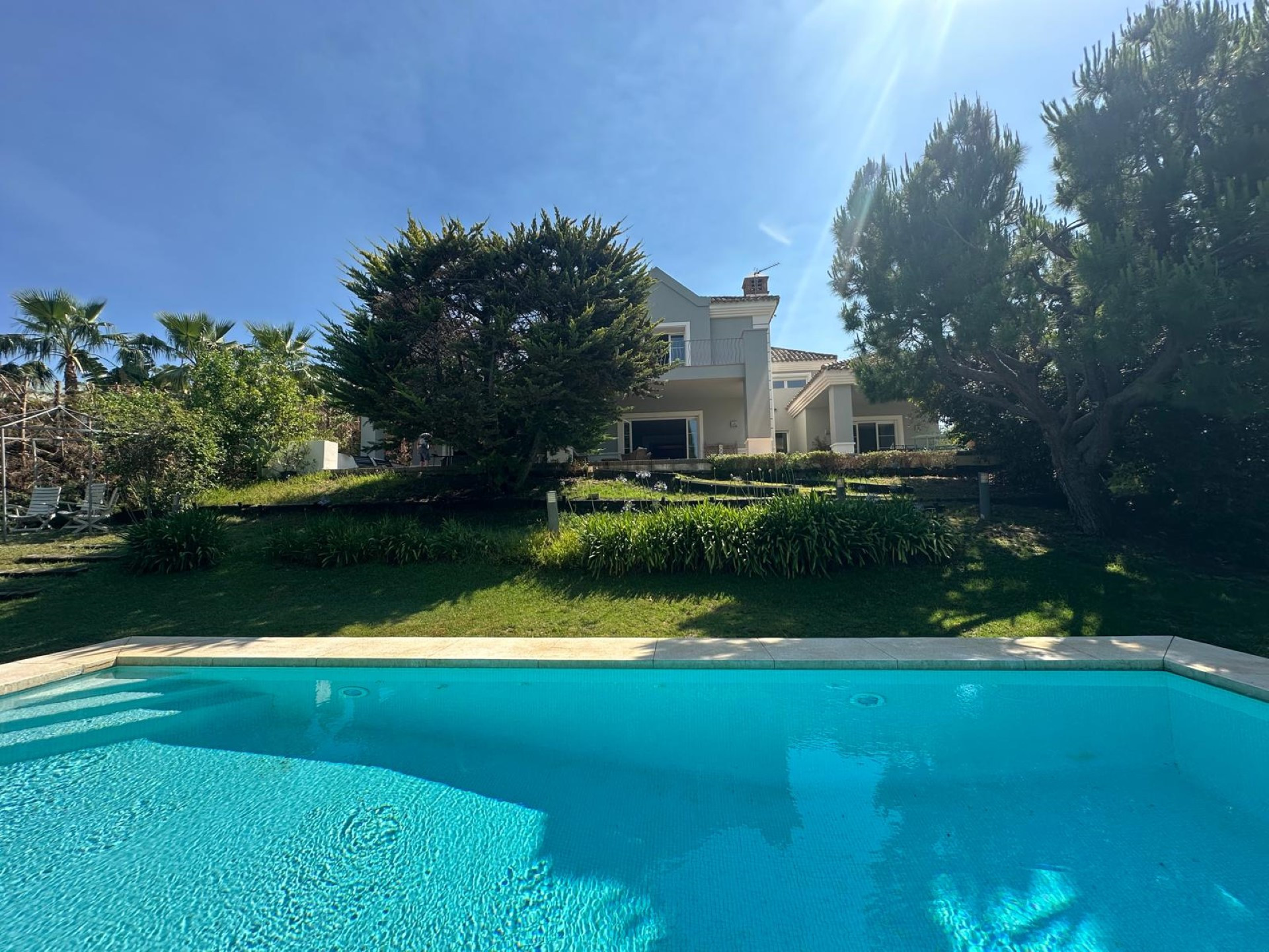 Modern and elegant villa in La Cerquilla, Nueva Andalucia