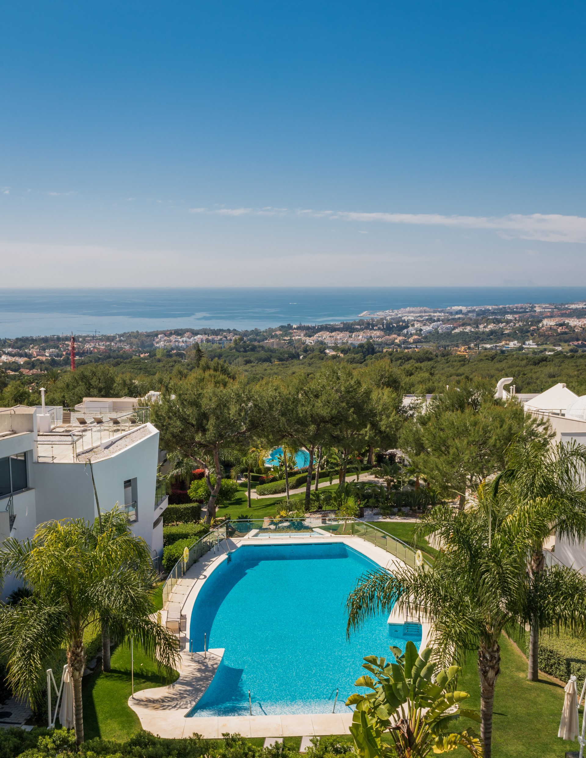 A unique modern gated complex of 12 units in Sierra Blanca