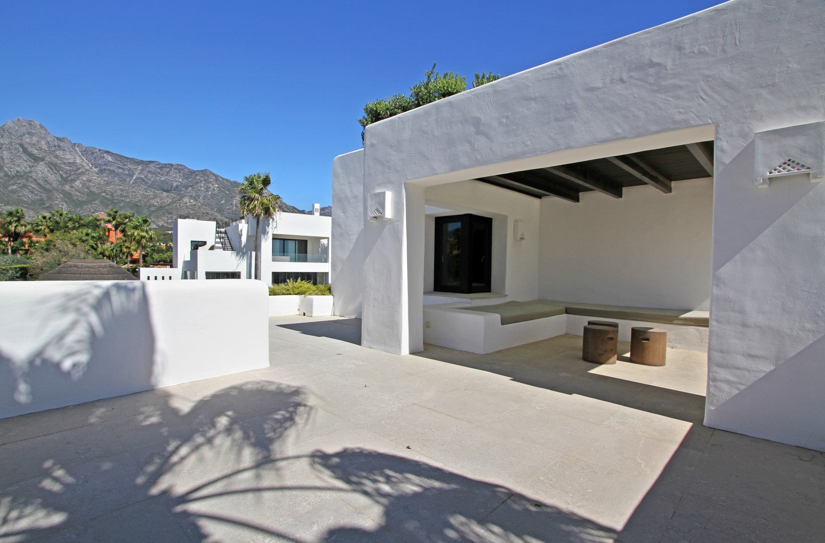 Luxury Ibiza style villa in Altos de Puente Romano