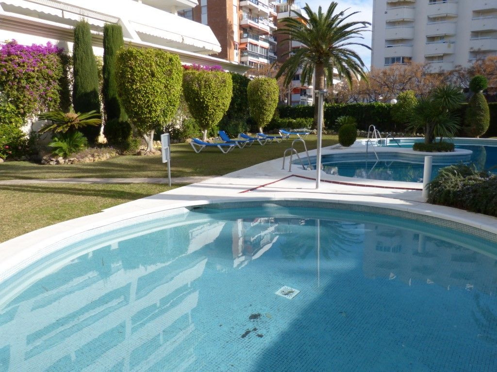 FANTASTIC SEE VIEWS APARTMENT FOR RENT IN MARBELLA CENTRE