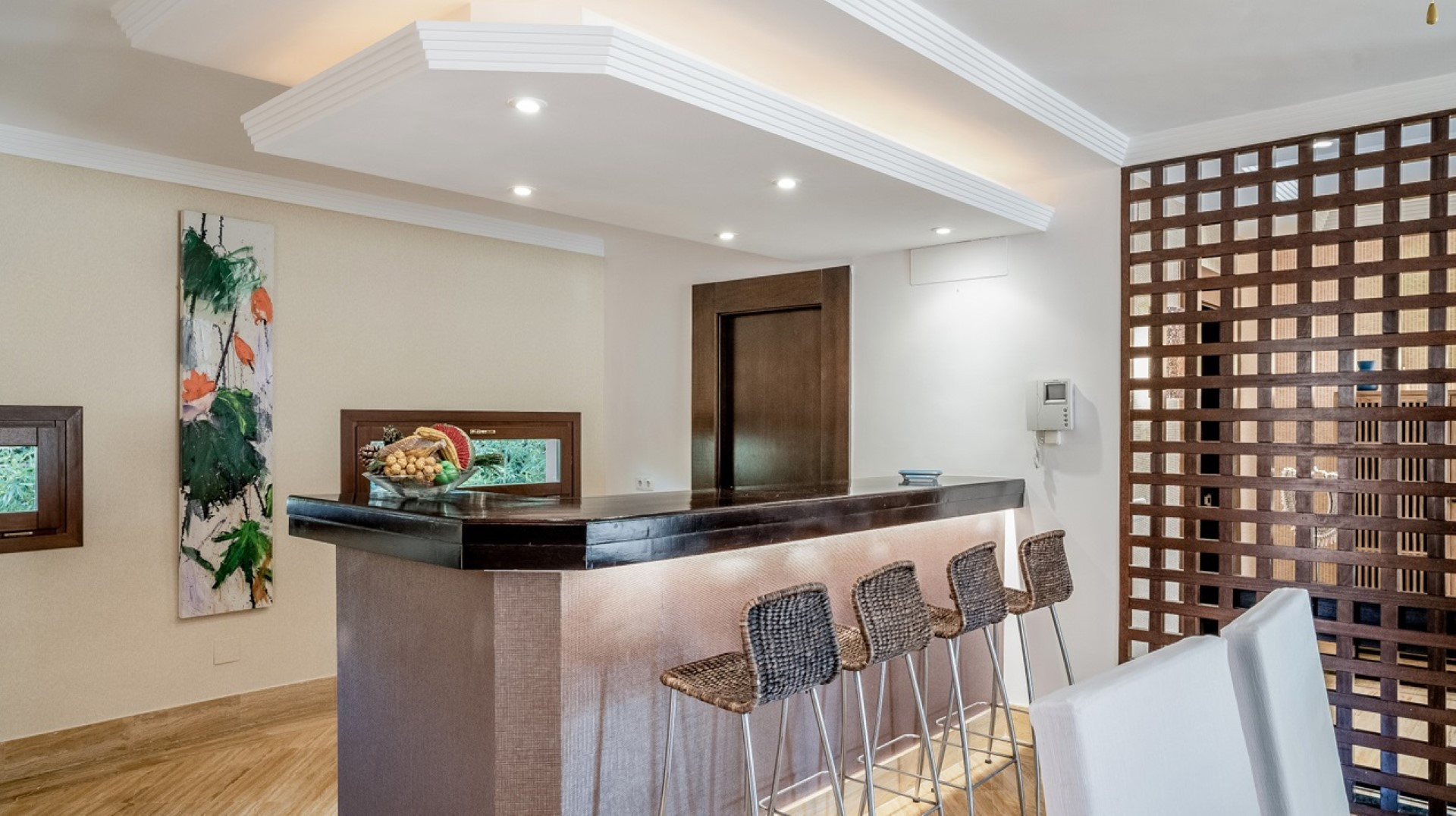 Magnificient estate including two independent villas on Marbella Golden Mile