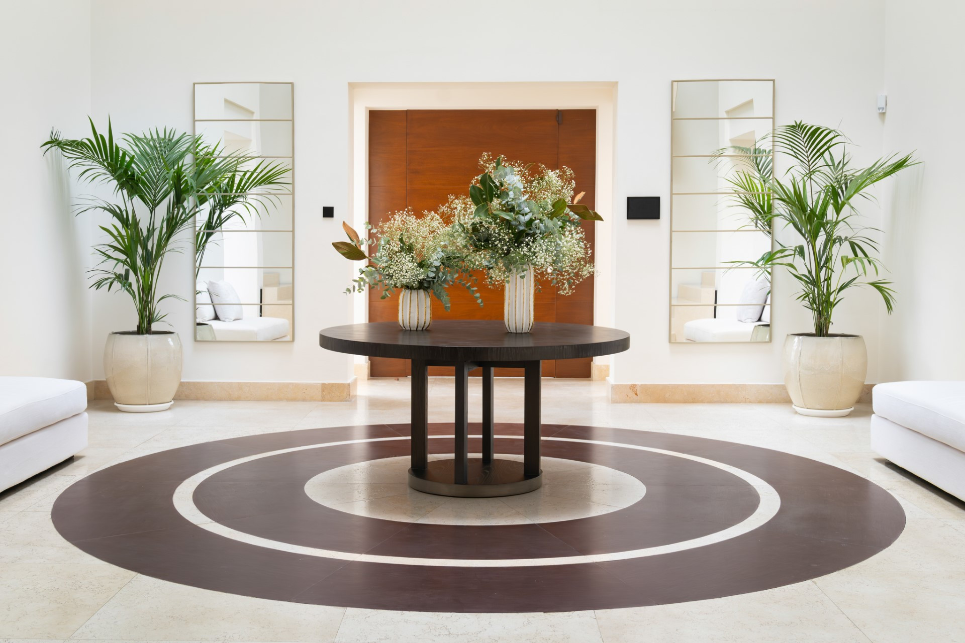 Amplia villa de 5 dormitorios más apartamento para huespedes en Cascada de Camoján con vistas panorámicas