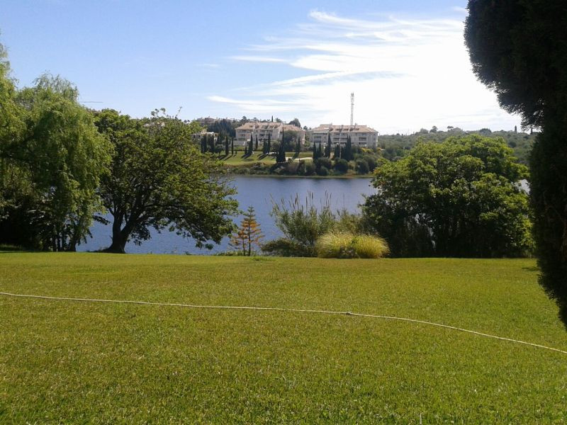 Finca de lujo de 6 dormitorios con vistas panorámicas en Cancelada, Estepona