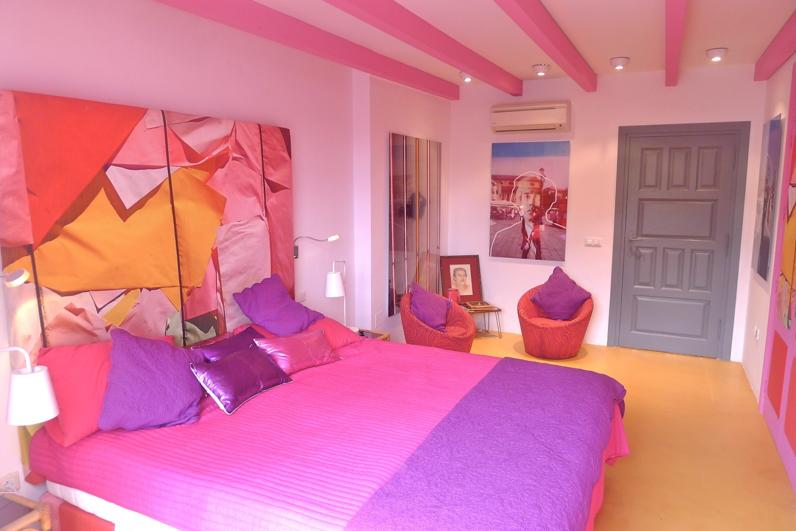 Amazing Pop Art style villa with very large plot in Marbella Hill Club, Marbellas Golden Mile