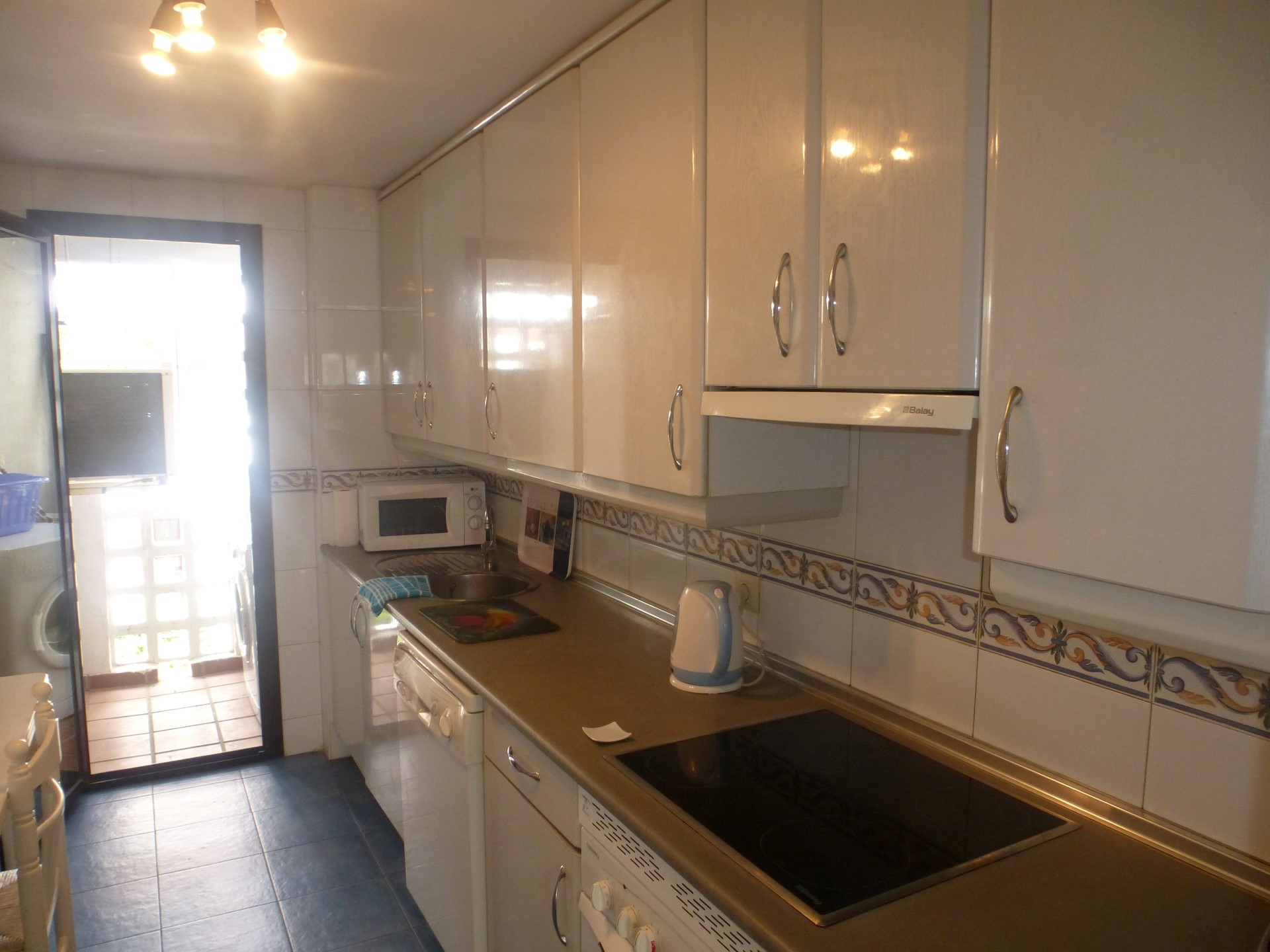 Lovely 2 bedroom apartment in La Maestranza, Nueva Andalucia