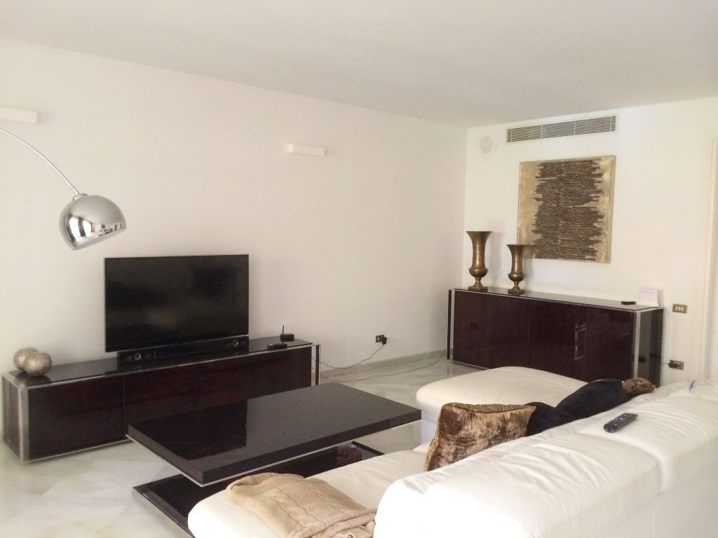 Lovely apartment for rent in Marbella town