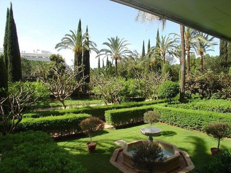 Lovely apartment for rent in Marbella town