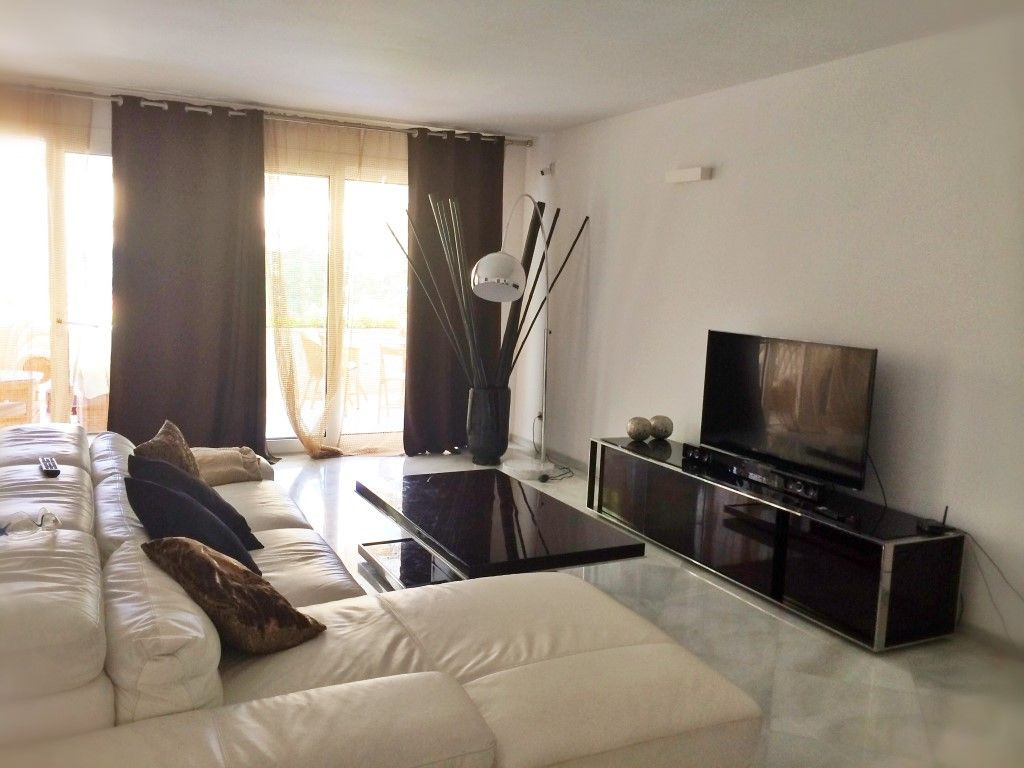 Lovely apartment for rent in Marbella town