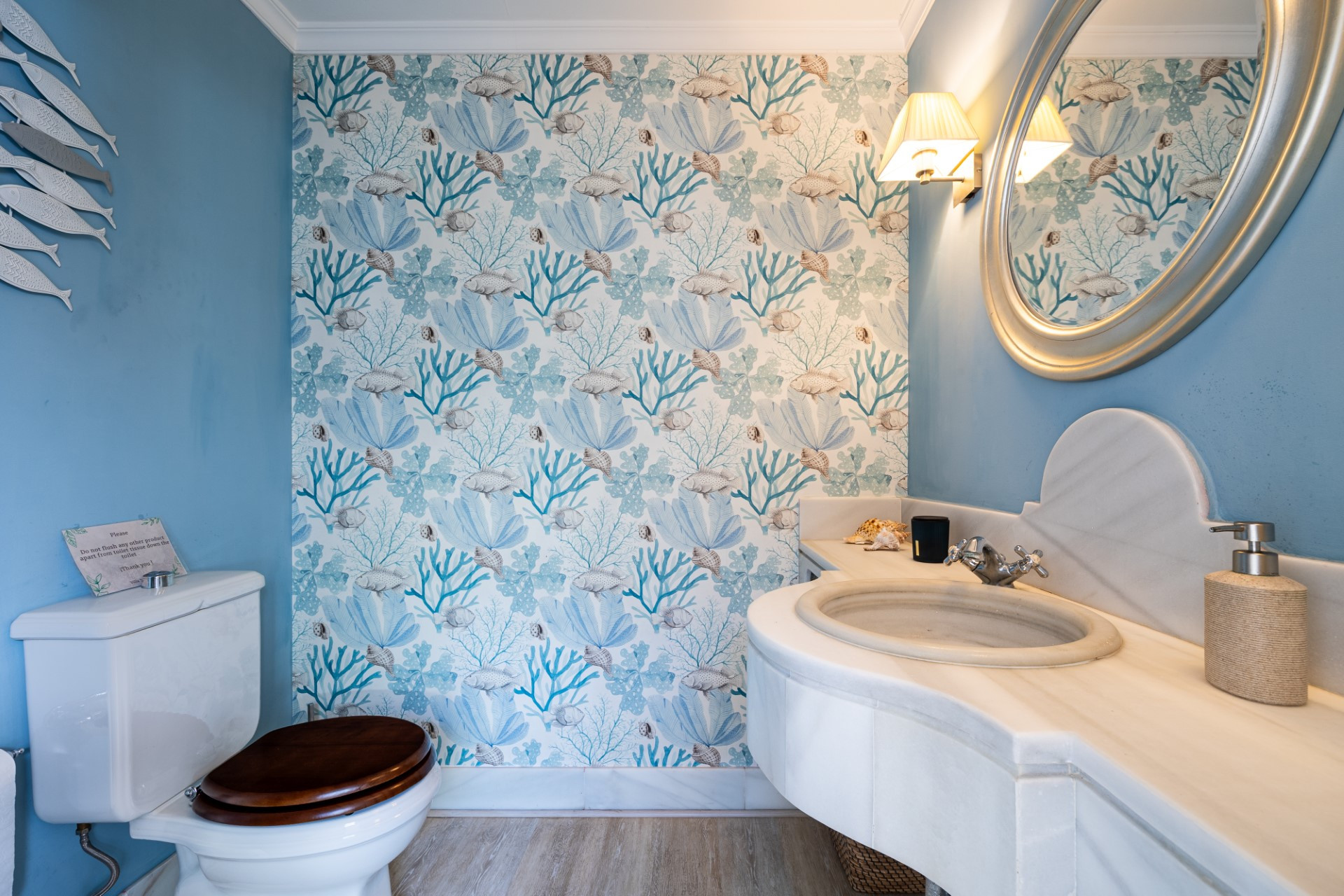 Elegante chalet familiar con amplios jardines situado en Rocio Nagüeles