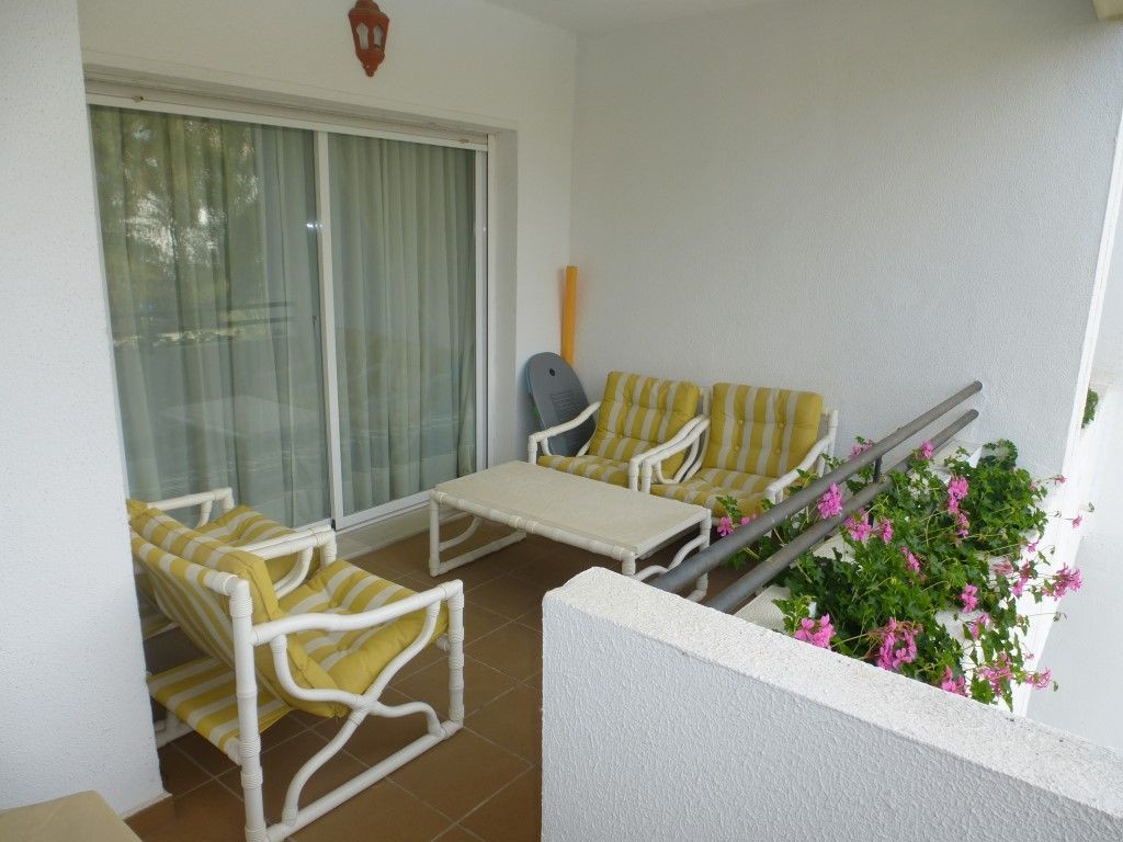 Charming apartment with fantastic views in Puerto Banus