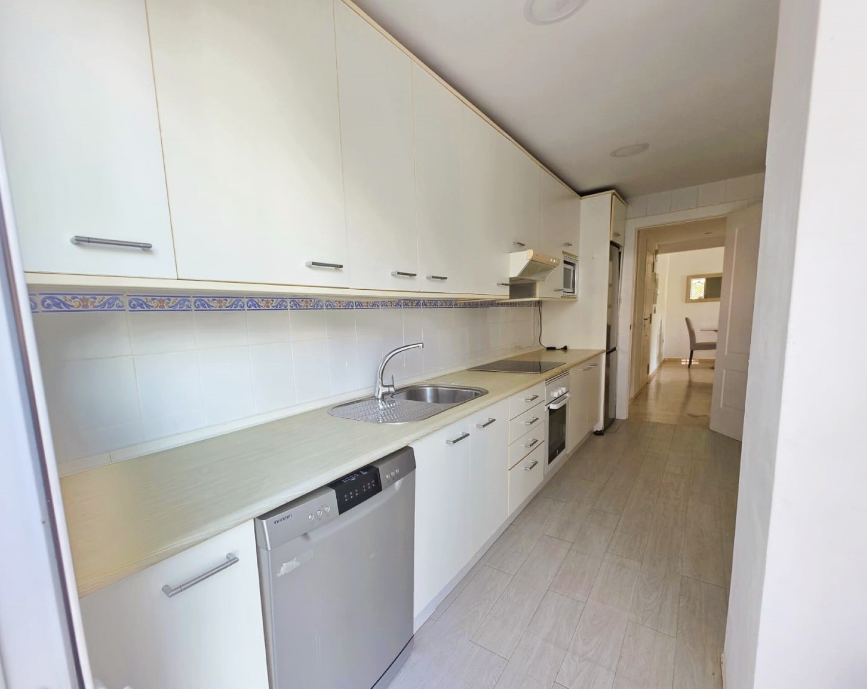 Luminoso apartamento en Las Terrazas de Banús