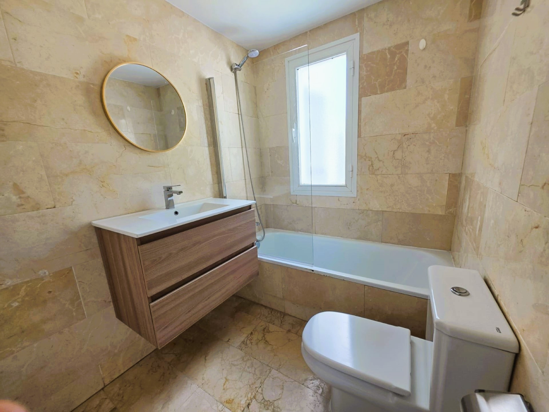 Luminoso apartamento en Las Terrazas de Banús