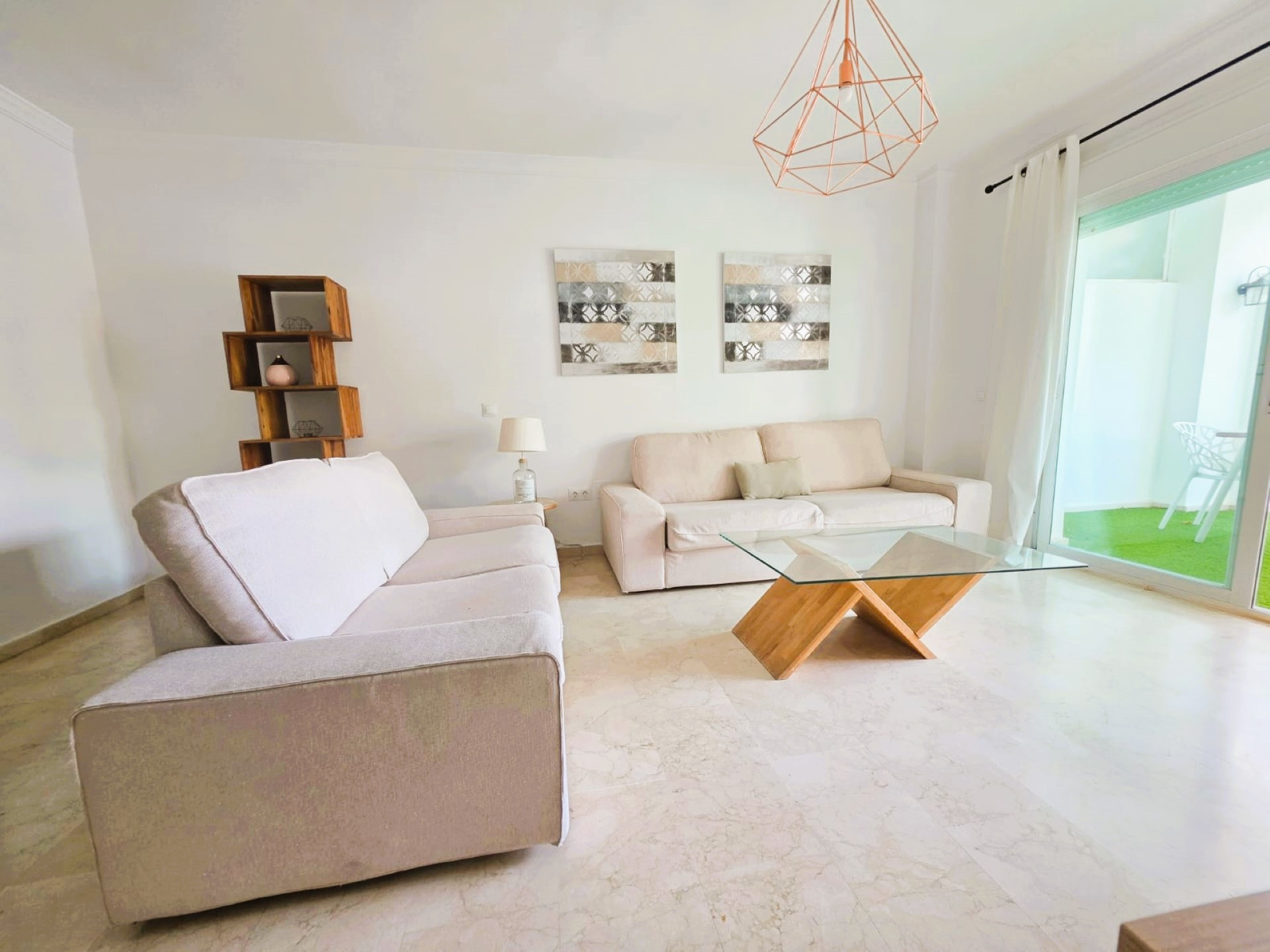 Luminoso apartamento en Las Terrazas de Banús