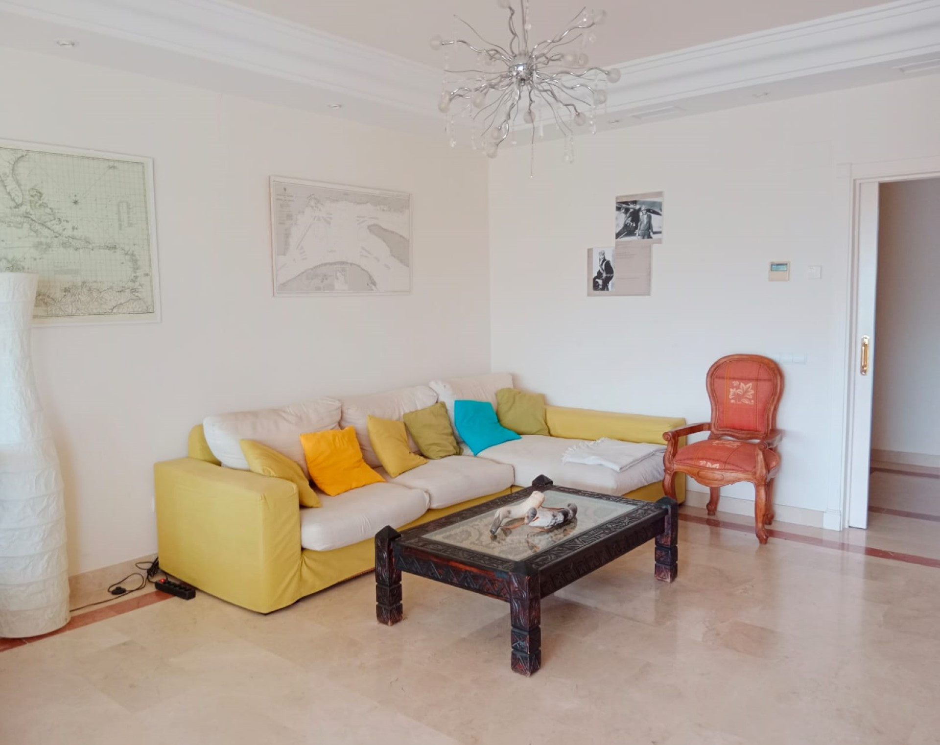 Apartamento de lujo en planta baja en La Corniche