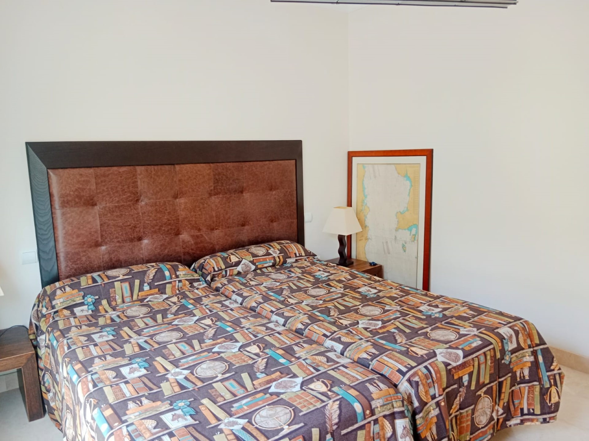 Apartamento de lujo en planta baja en La Corniche