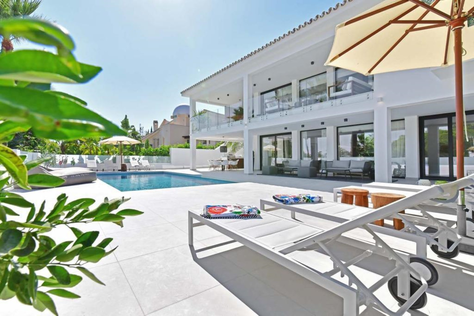 4 bedroom luxury villa in Las Brisas, Nueva Andalucia