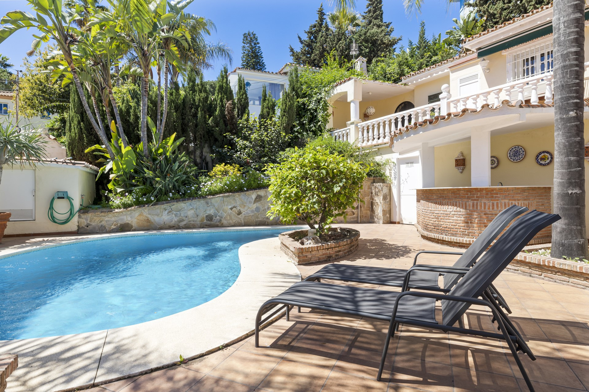 5 bedroom family villa in Nueva Andalucia