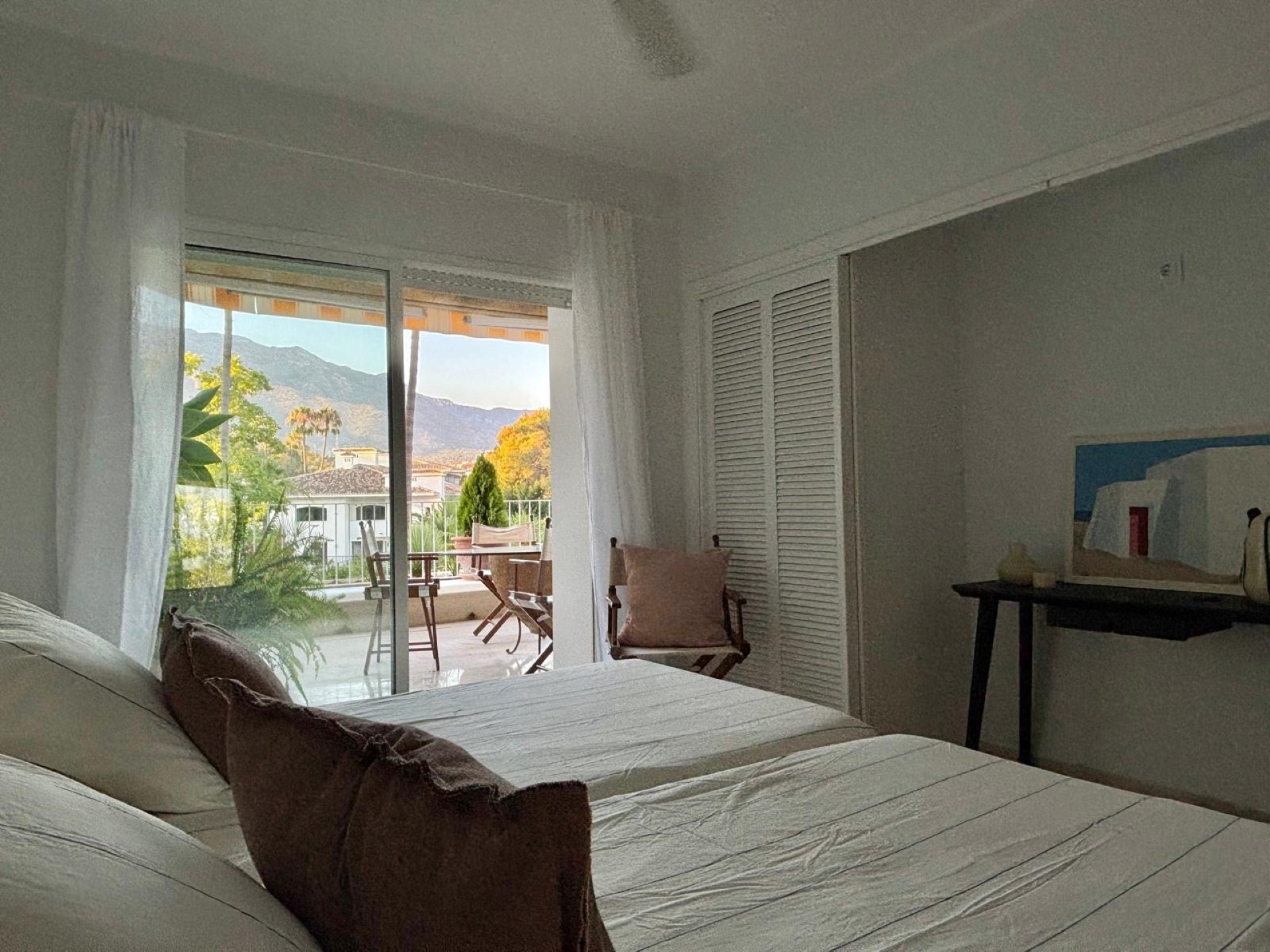 Elegante apartamento de 3 dormitorios en Las Terrazas de Las Lomas De Marbella Club