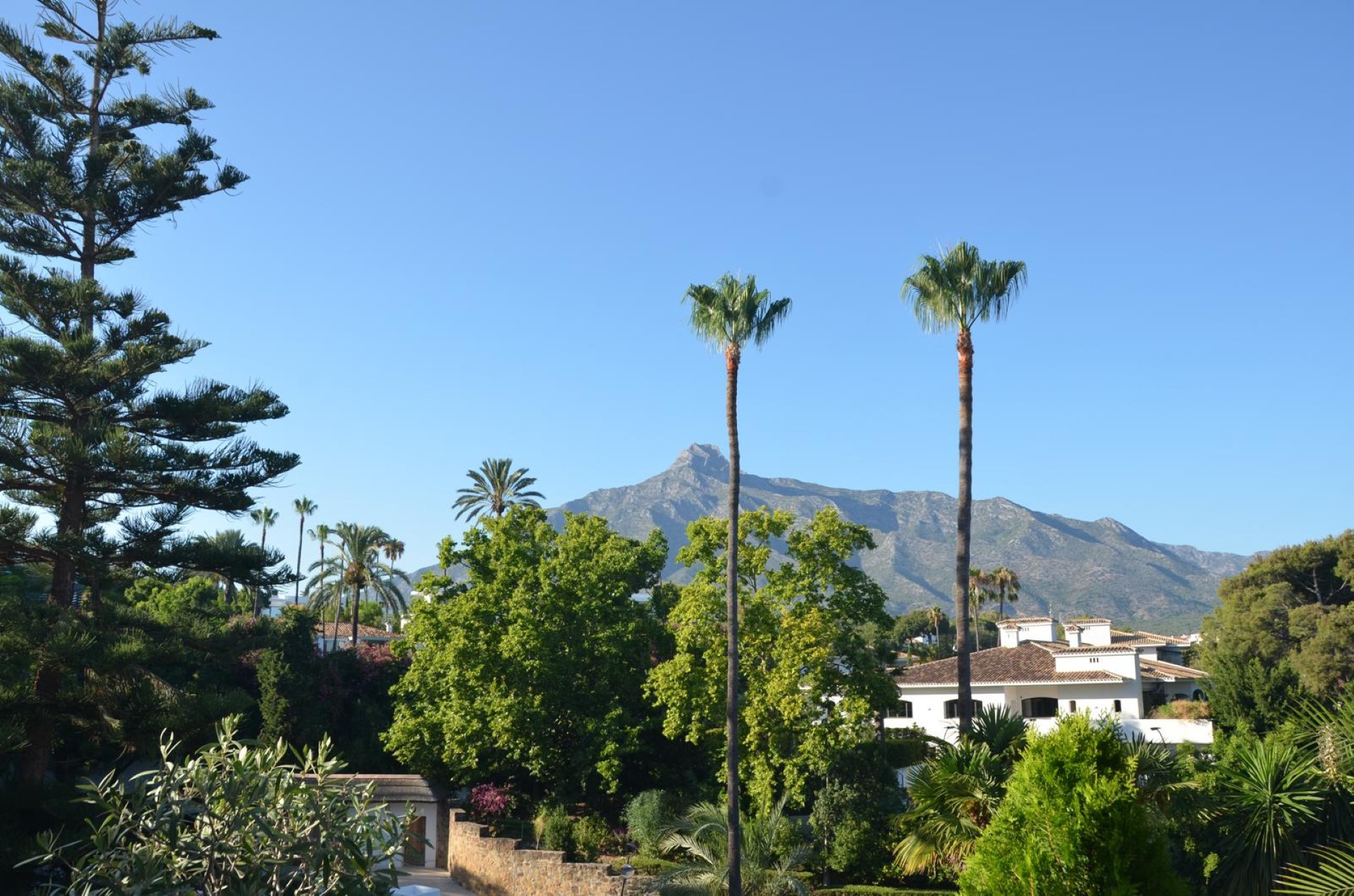Elegante apartamento de 3 dormitorios en Las Terrazas de Las Lomas De Marbella Club