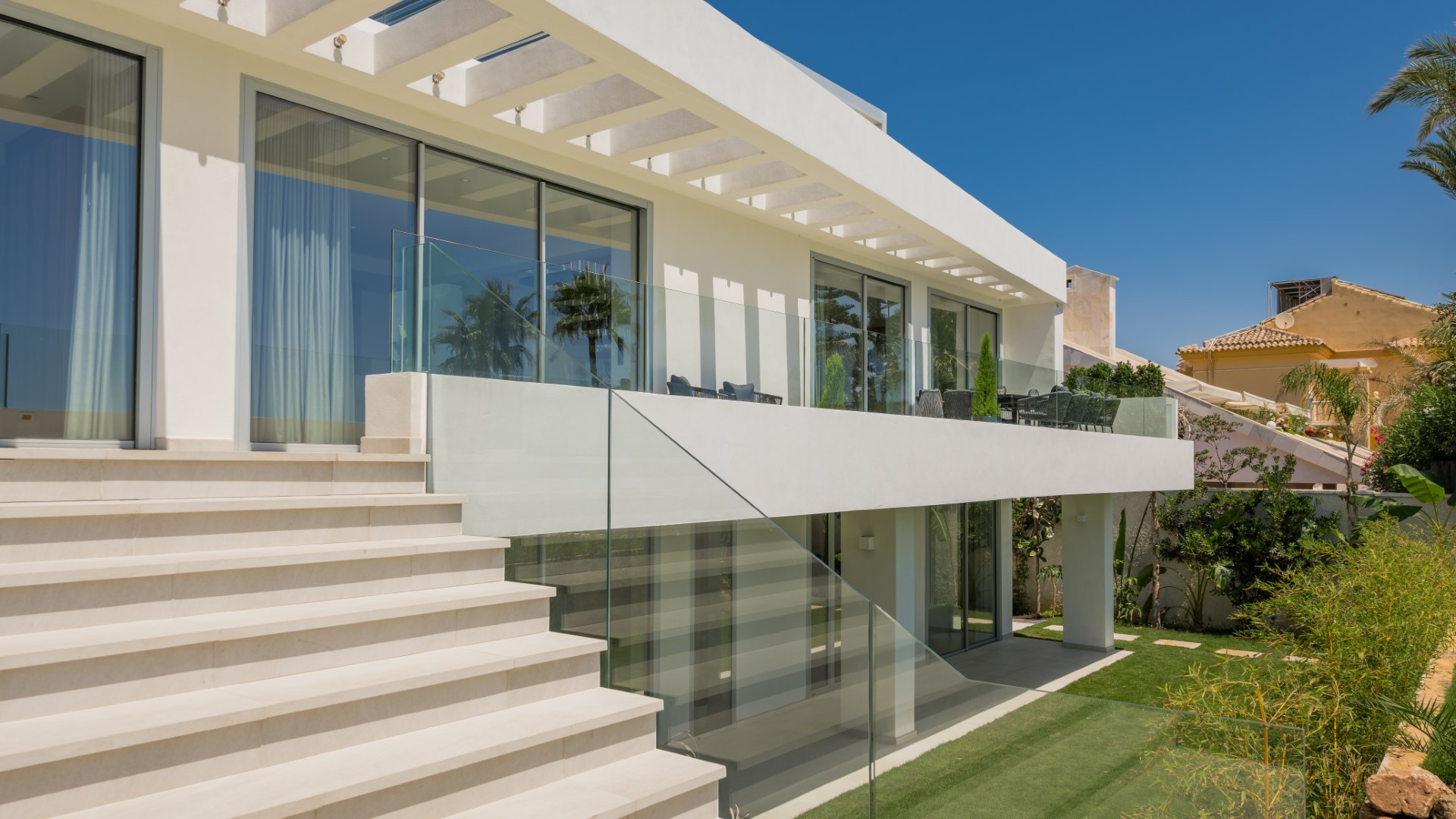 Brand new frontline beach luxury villa in La Cala de Mijas, Mijas Costa