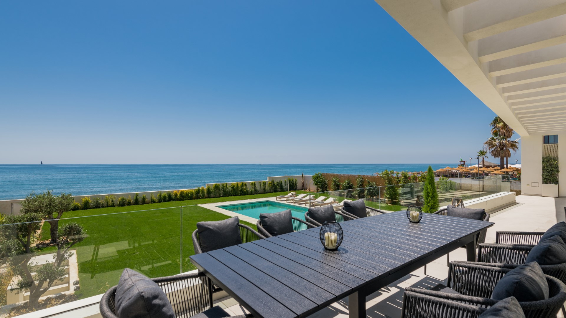 Brand new frontline beach luxury villa in La Cala de Mijas, Mijas Costa