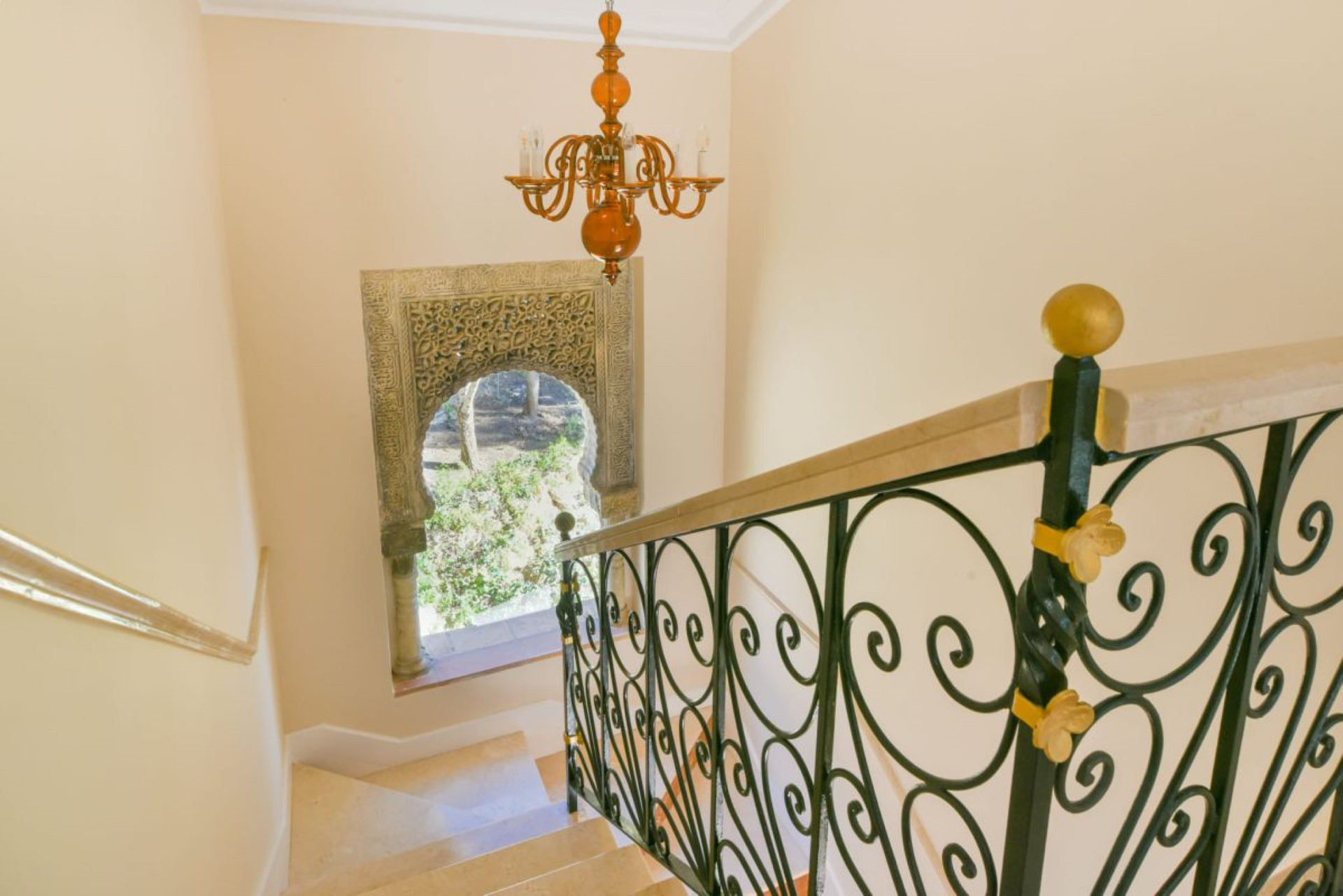 Villa de 5 dormitorios en Rio Real, Marbella