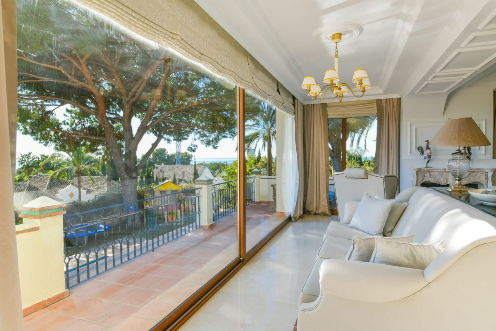 5 bedroom villa in Rio Real, Marbella