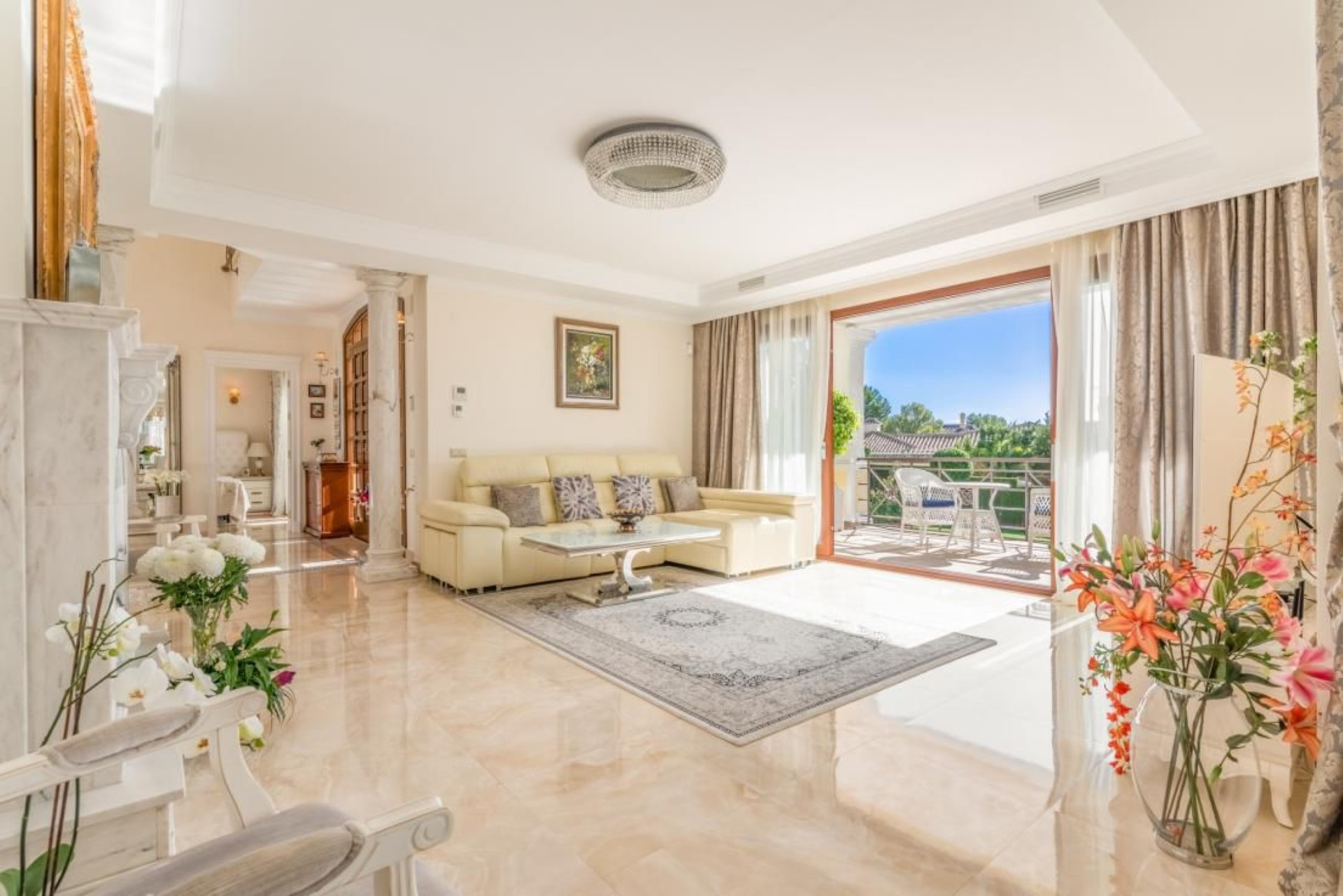 Spectacular 5-bedroom villa in Hacienda las Chapas, Marbella