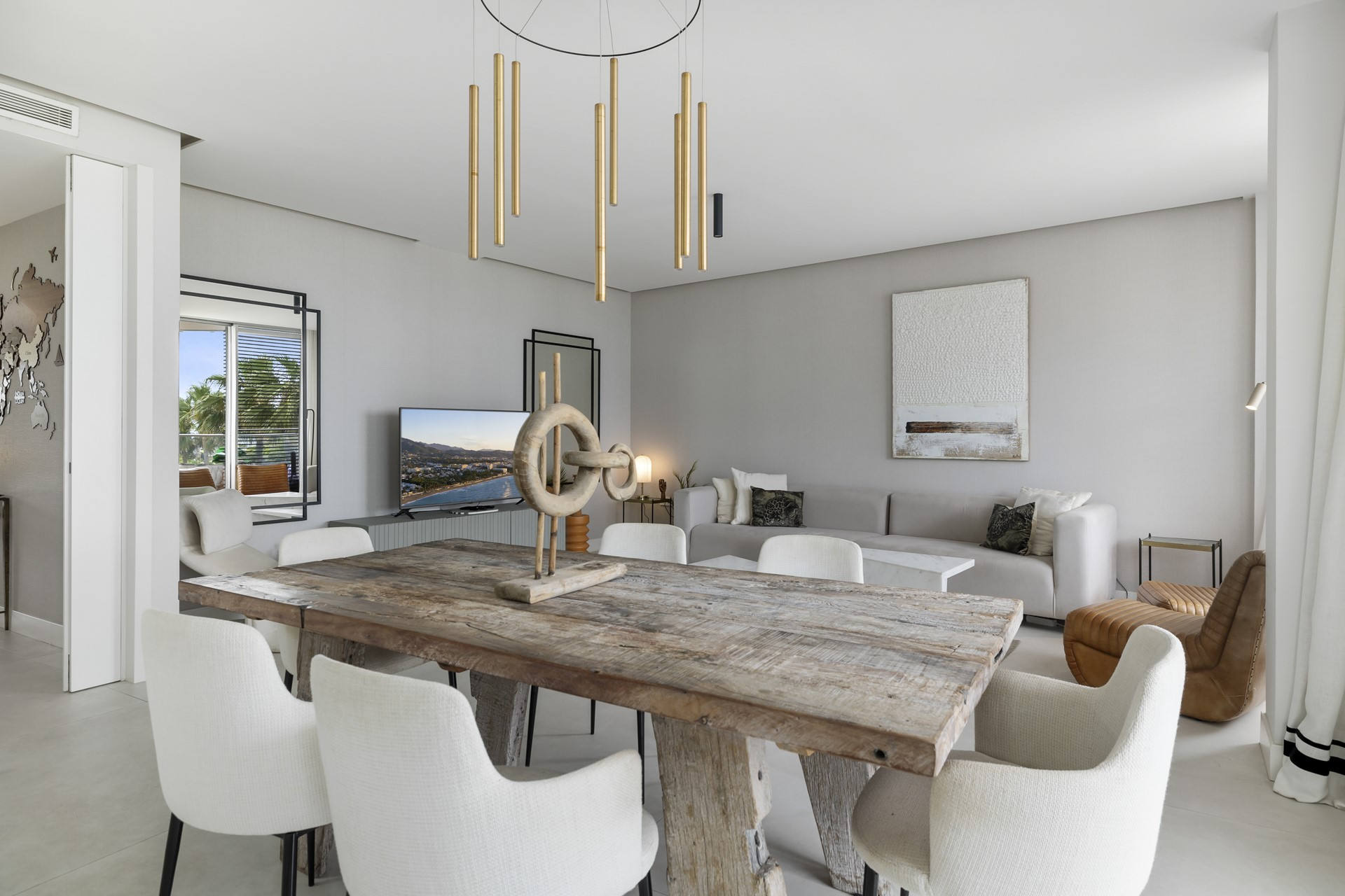 Exquisite frontline beach apartment in The Edge, Estepona