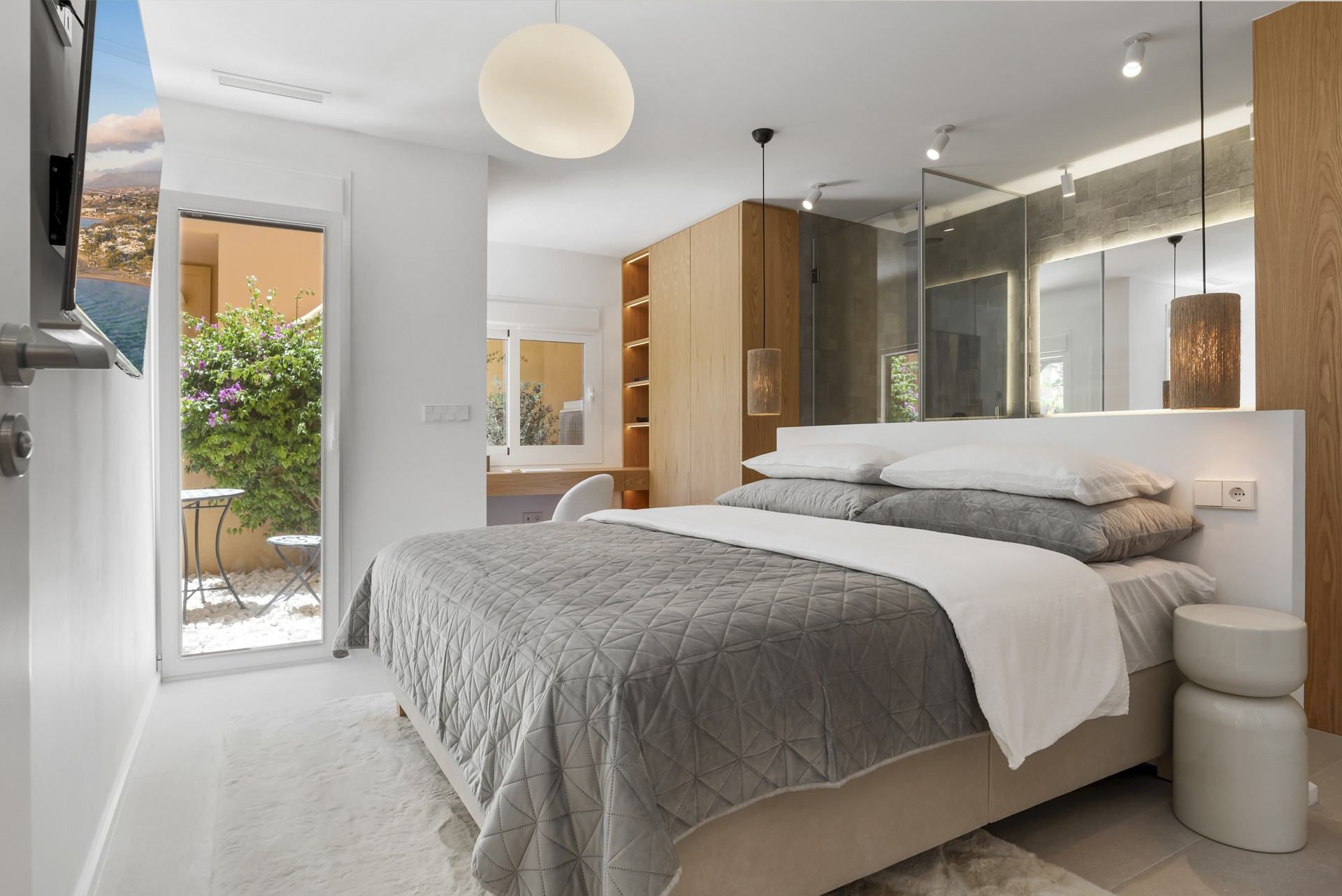 Apartamento en primera línea de playa en Riviera Andaluza, Estepona