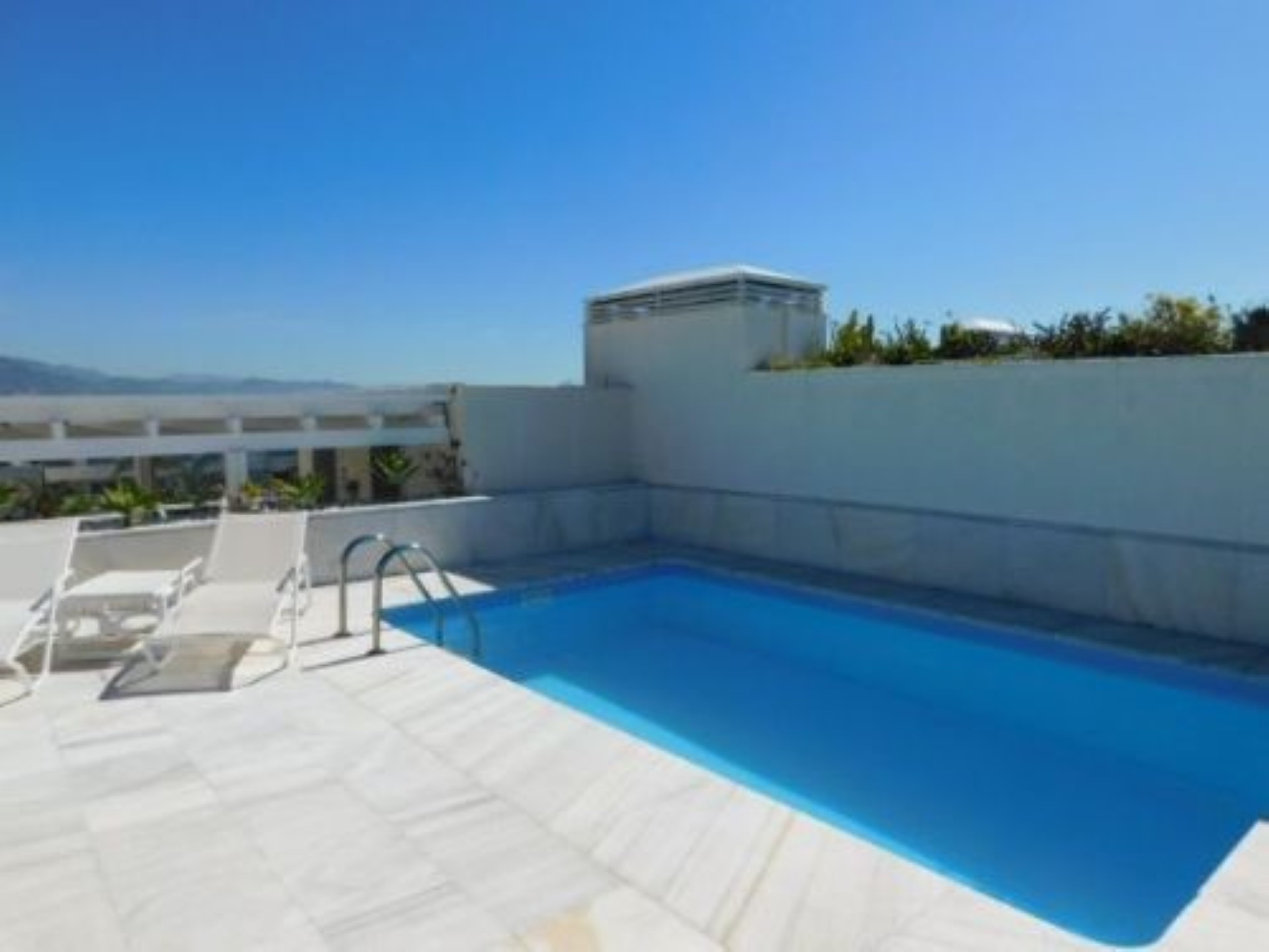 Exceptional Beachfront Penthouse in Los Granados, Marbella - Puerto Banus