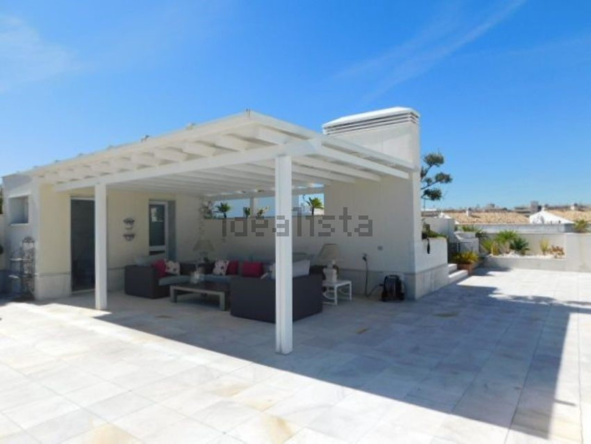 Exceptional Beachfront Penthouse in Los Granados, Marbella - Puerto Banus