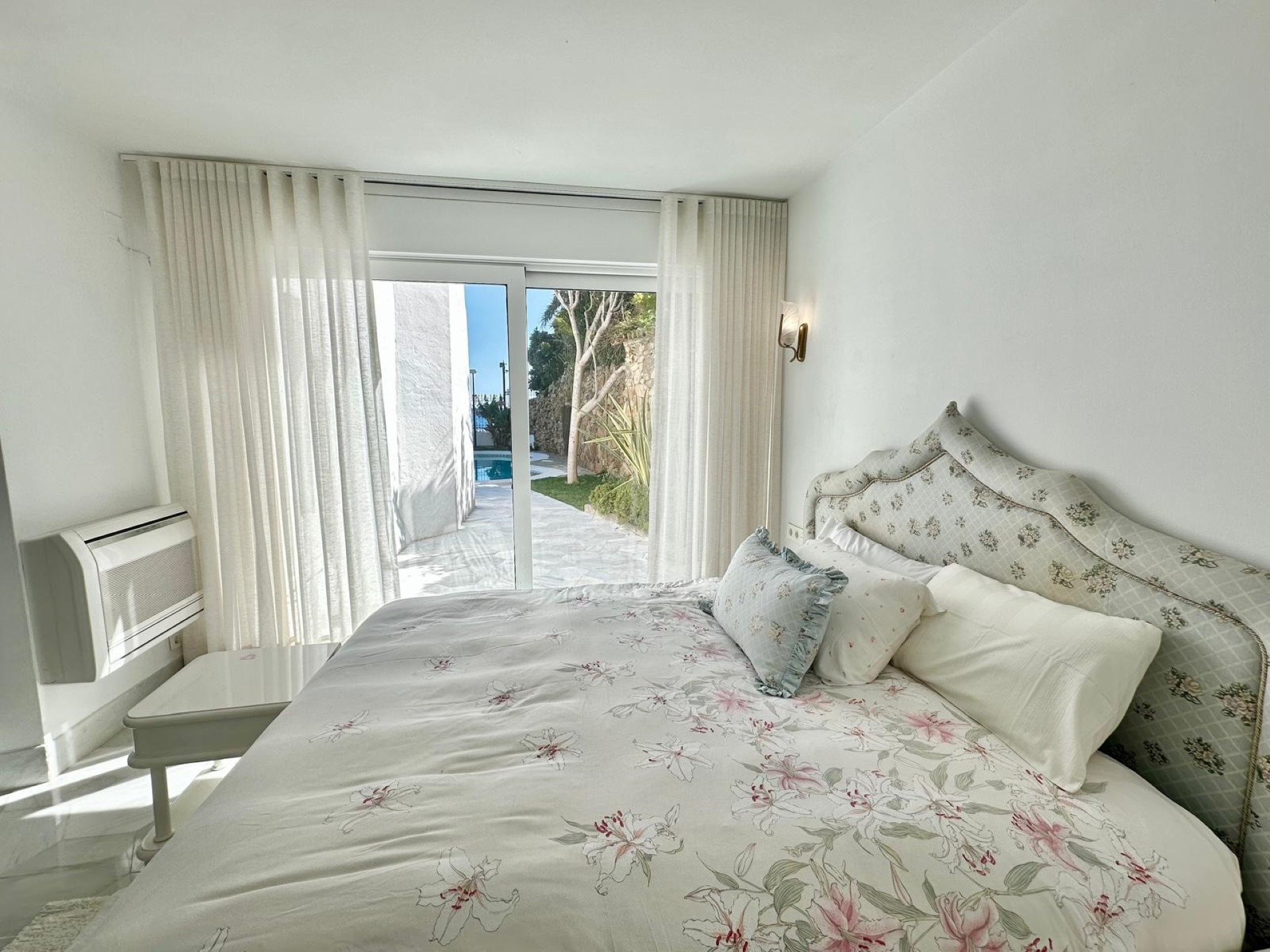 Beachfront Villa on Marbella’s Golden Mile