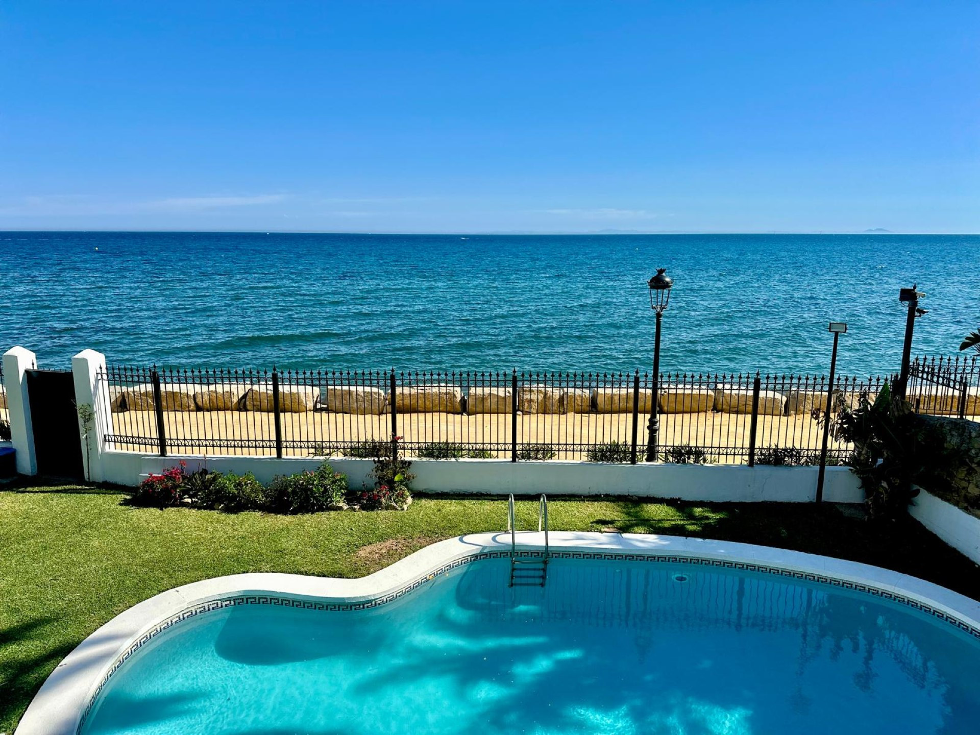 Beachfront Villa on Marbella’s Golden Mile
