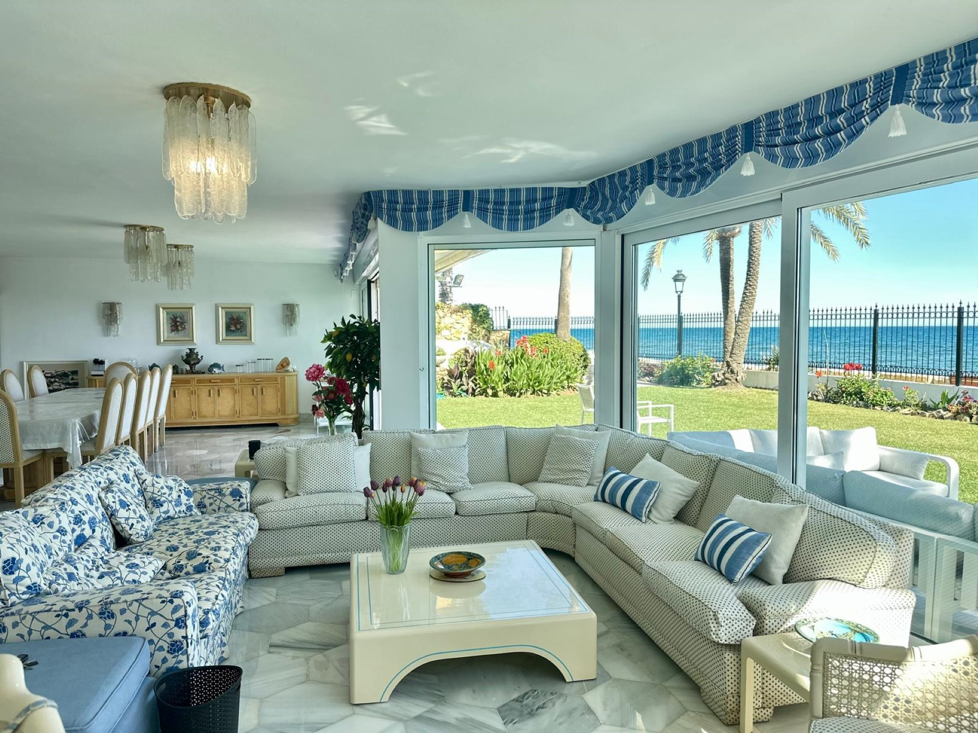 Beachfront Villa on Marbella’s Golden Mile