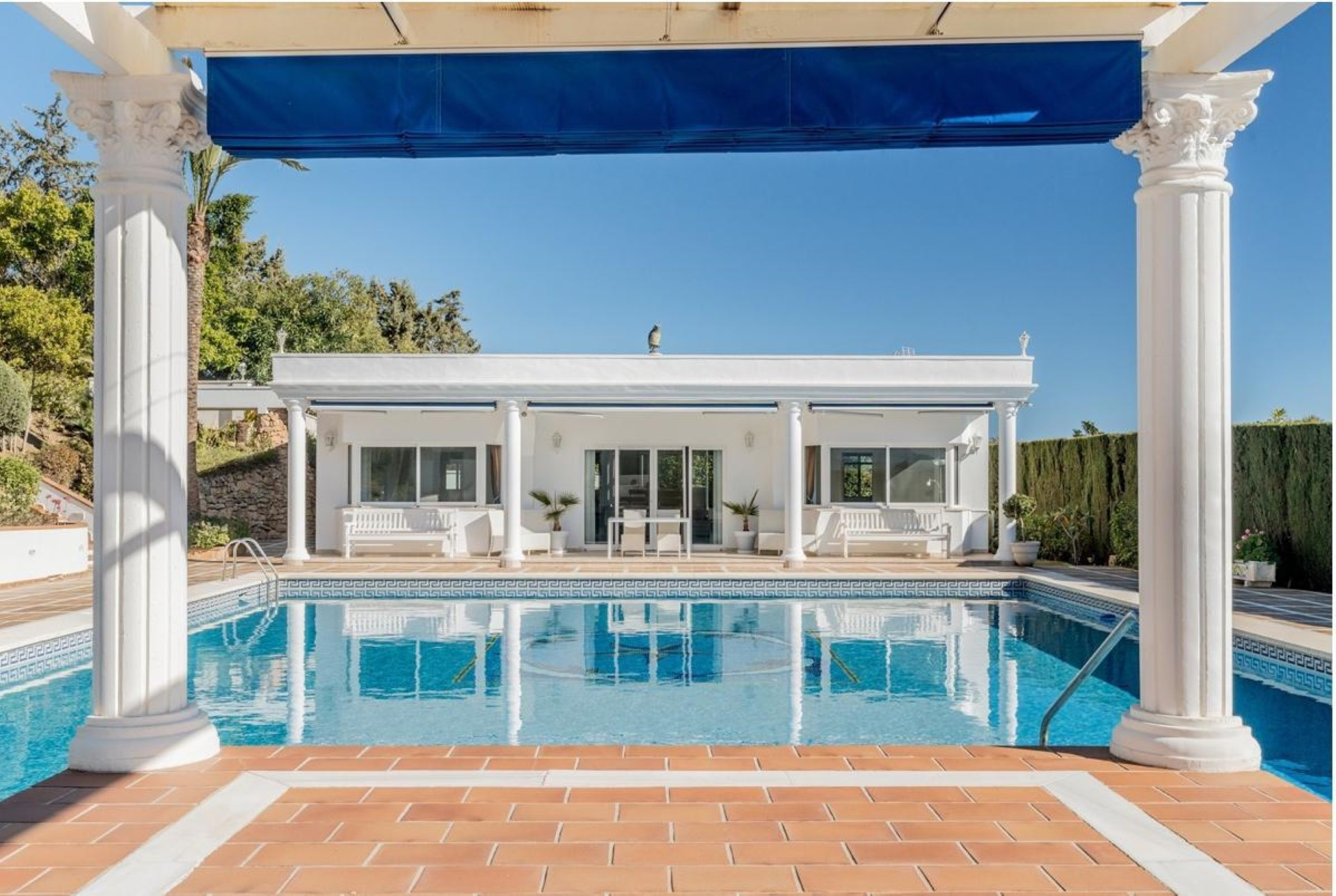 Magnífica villa de 8 dormitorios con vistas panorámicas en Mijas Pueblo