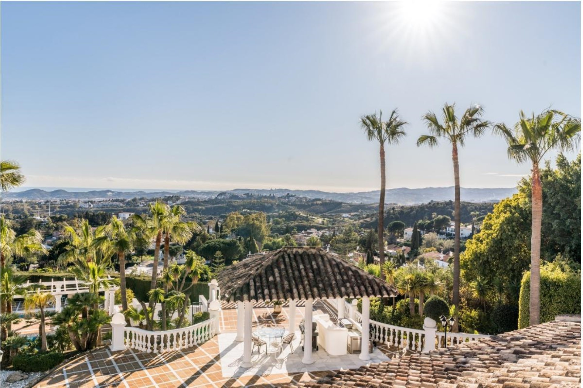Magnífica villa de 8 dormitorios con vistas panorámicas en Mijas Pueblo