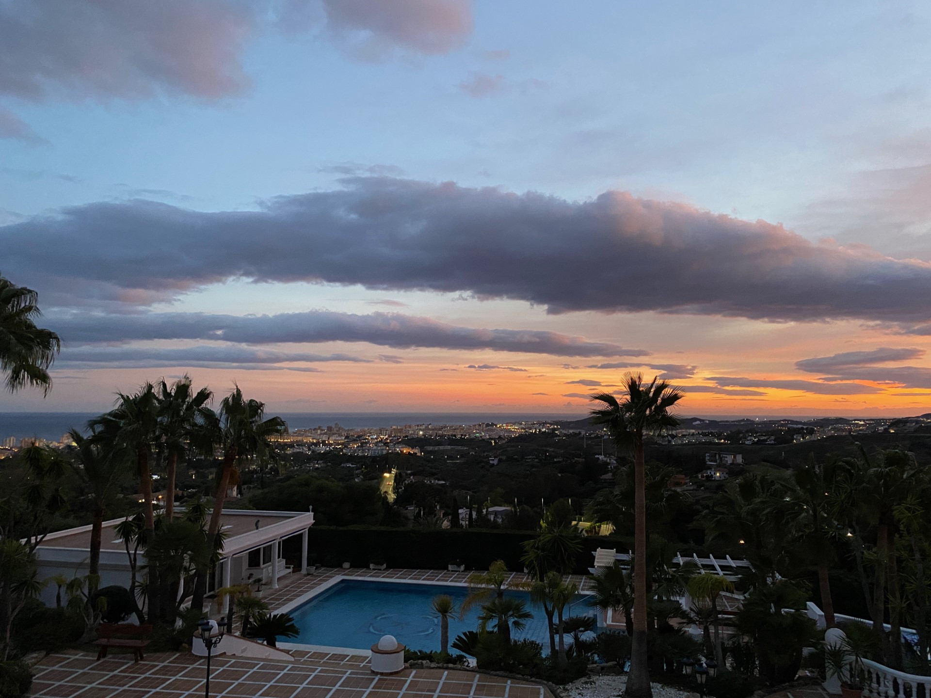 Magnífica villa de 8 dormitorios con vistas panorámicas en Mijas Pueblo