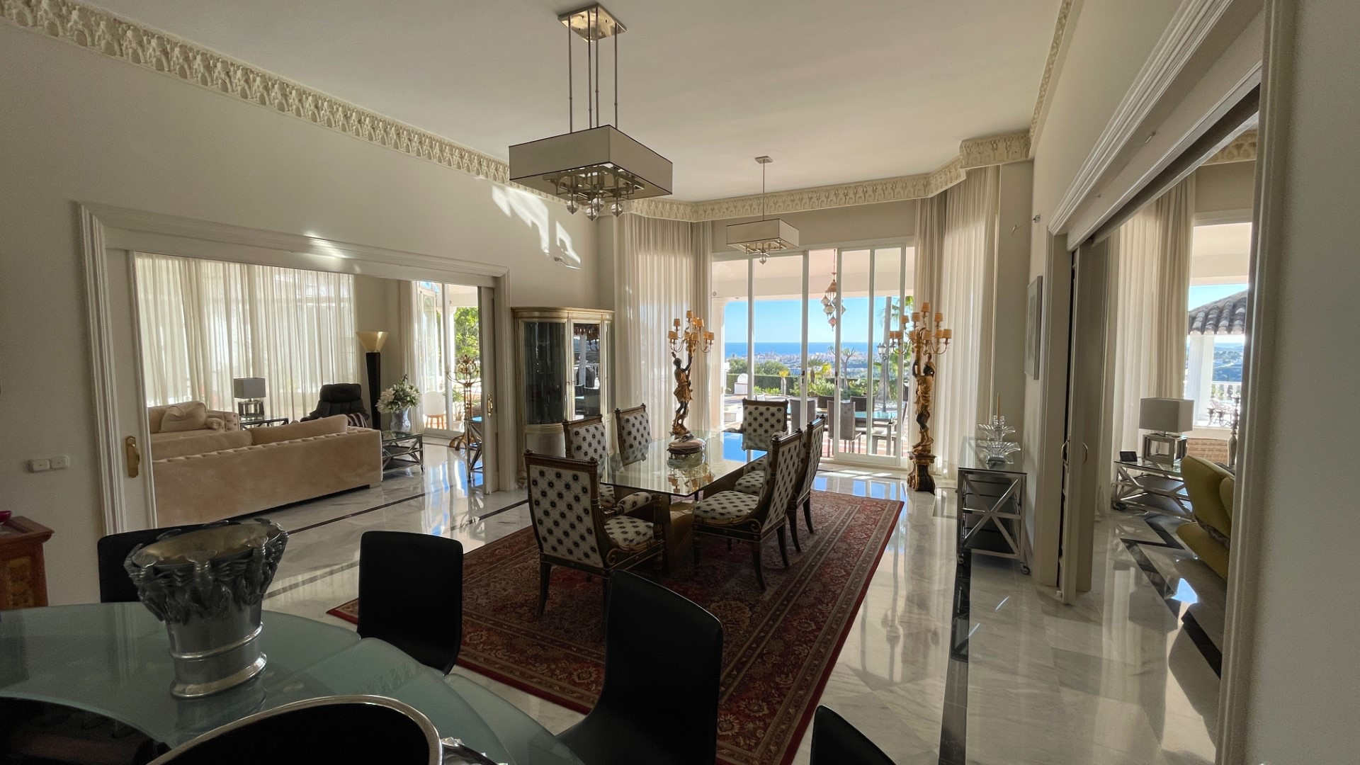 Magnífica villa de 8 dormitorios con vistas panorámicas en Mijas Pueblo