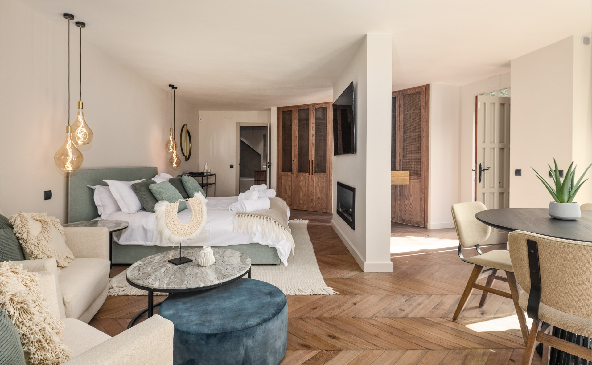 A five star luxury 14 bedroom villa in Los Flamingos Golf Resort