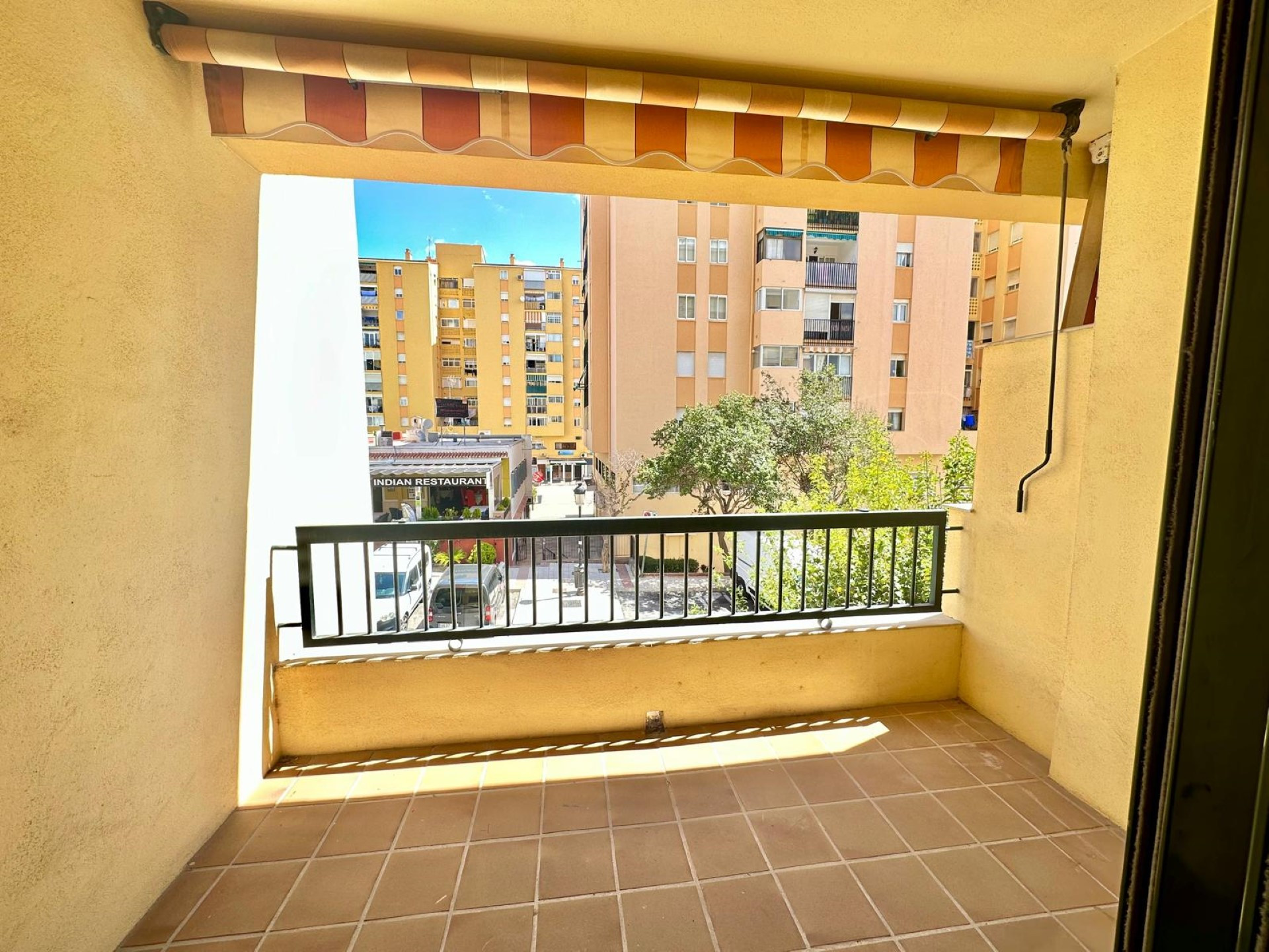 Immaculate 2 bedroom apartment in Guadalcantara, San Pedro town center