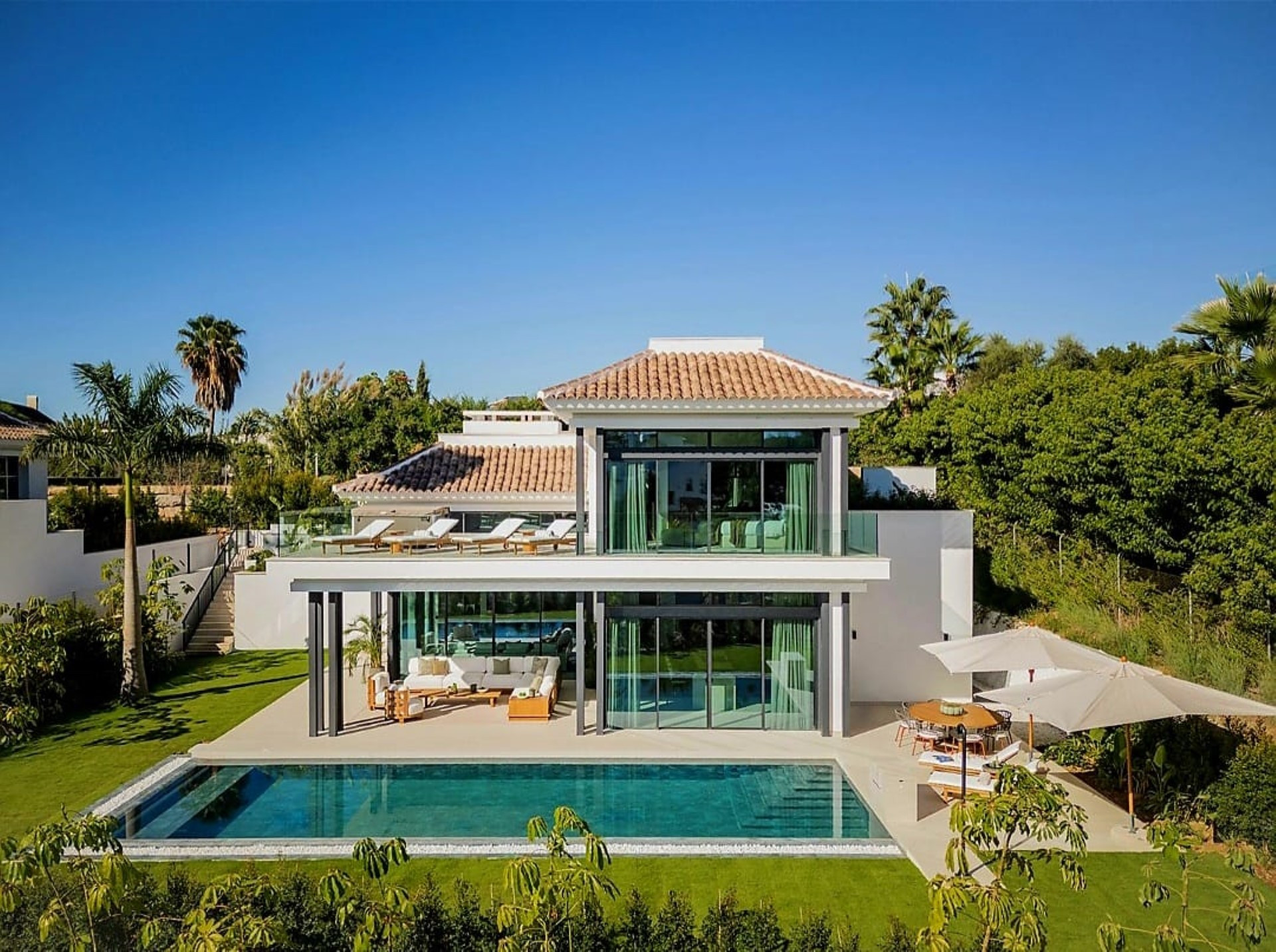 Exquisita villa en Lomas del Rey, Milla de Oro de Marbella