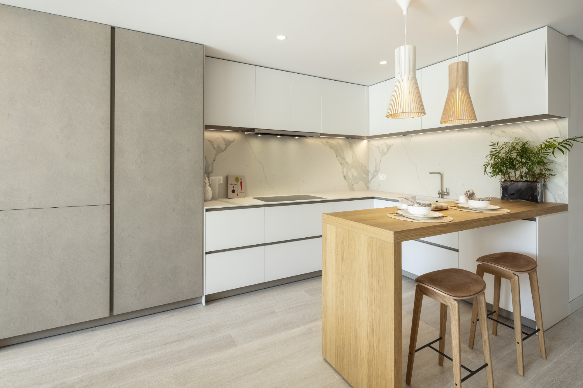 Unique apartment in Marina Puente Romano, Marbella Golden Mile