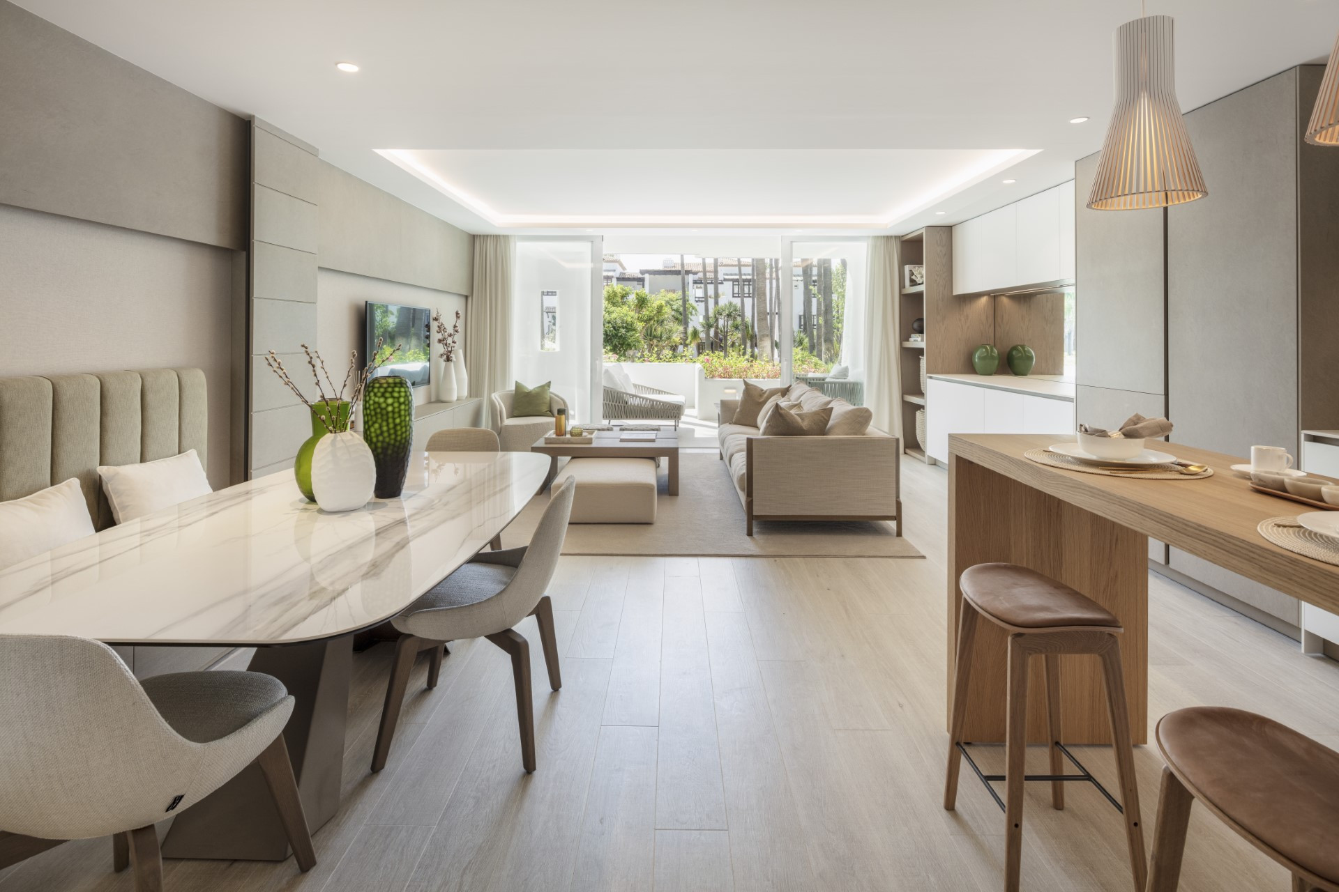 Unique apartment in Marina Puente Romano, Marbella Golden Mile