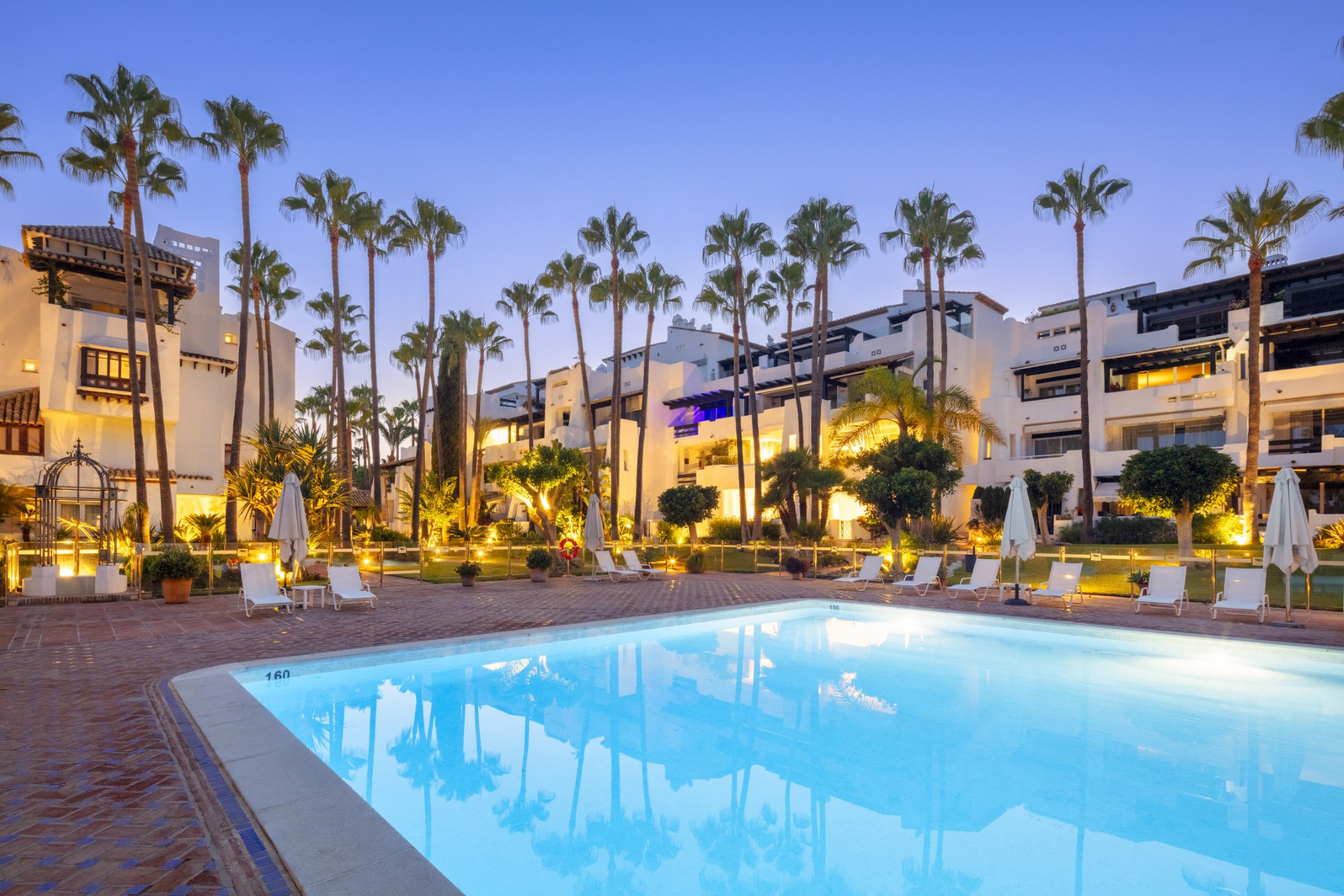 Unique apartment in Marina Puente Romano, Marbella Golden Mile
