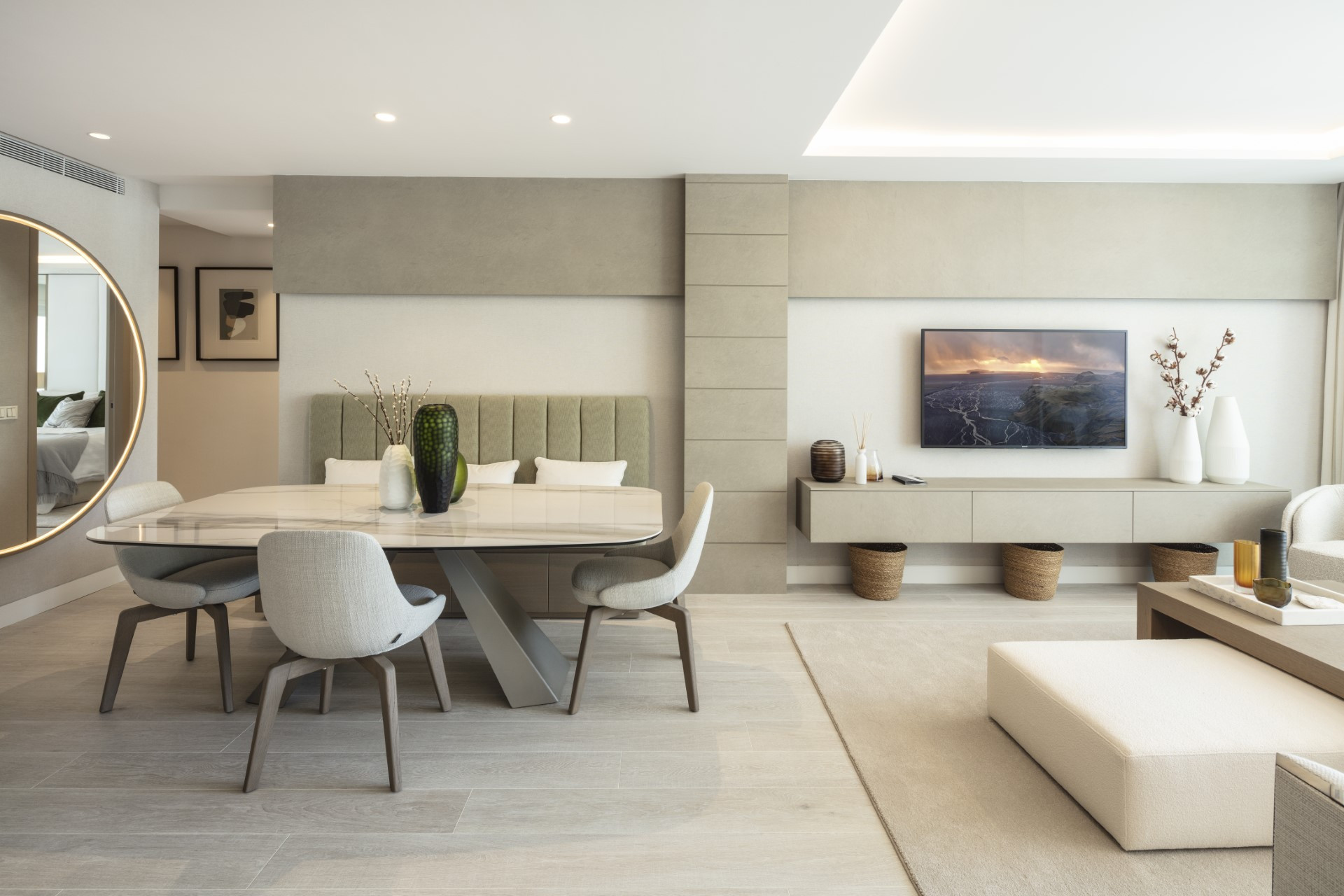 Unique apartment in Marina Puente Romano, Marbella Golden Mile