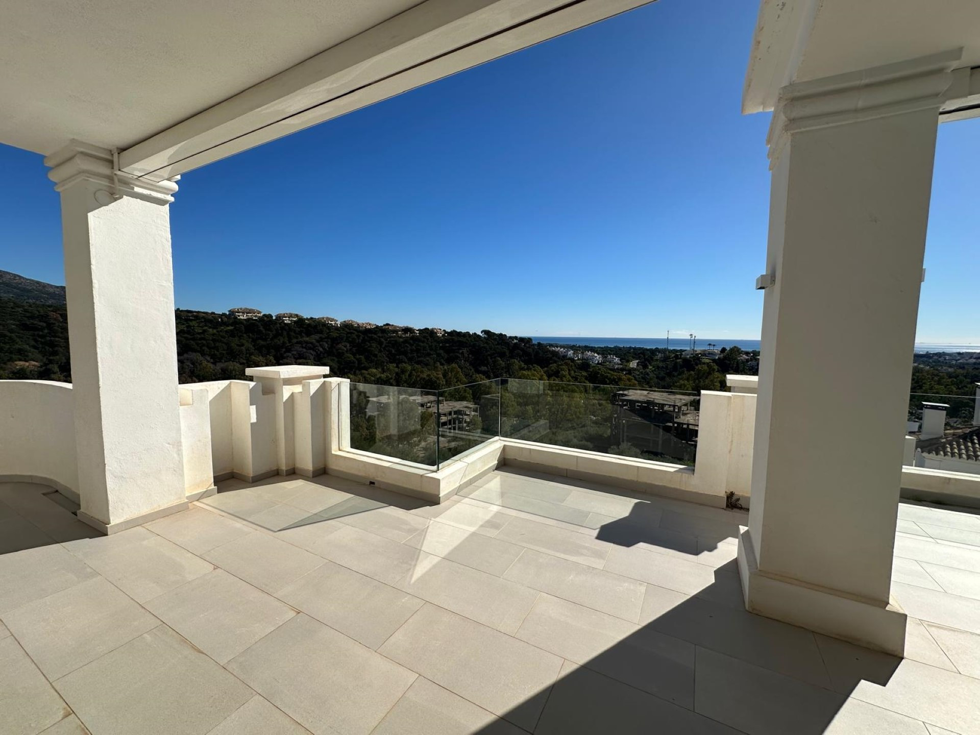 Luxury 3 bedroom apartment with spectacular views in 9 Lions Residences, Nueva Andalucia